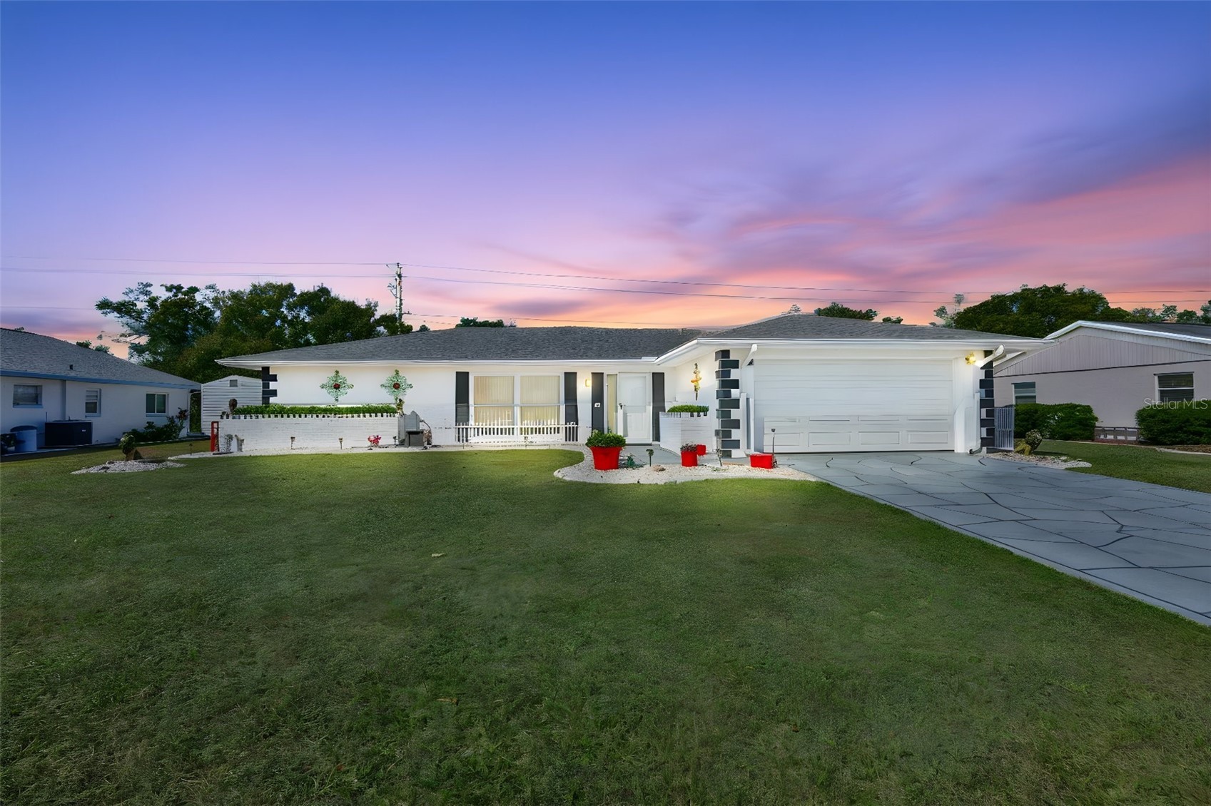 1254 W DEL WEBB BOULEVARD