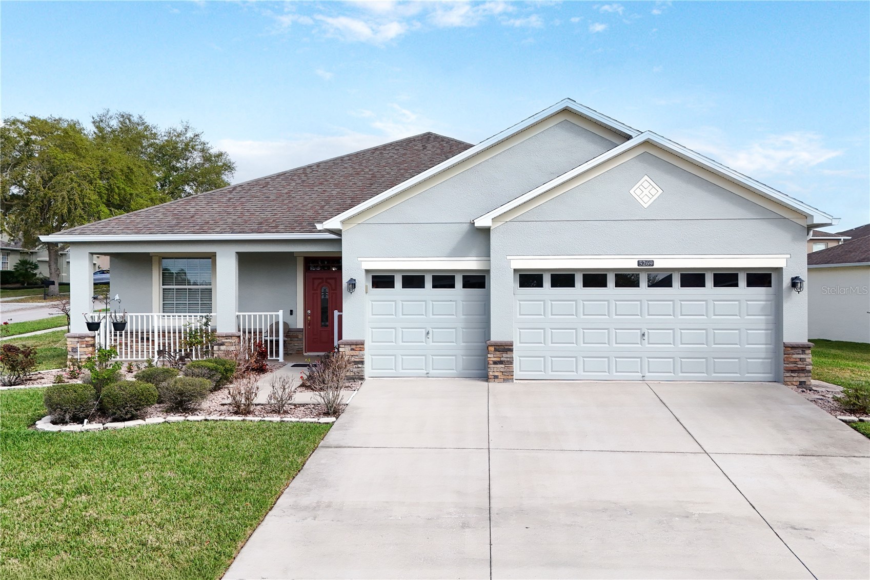5269 ROYCE DRIVE