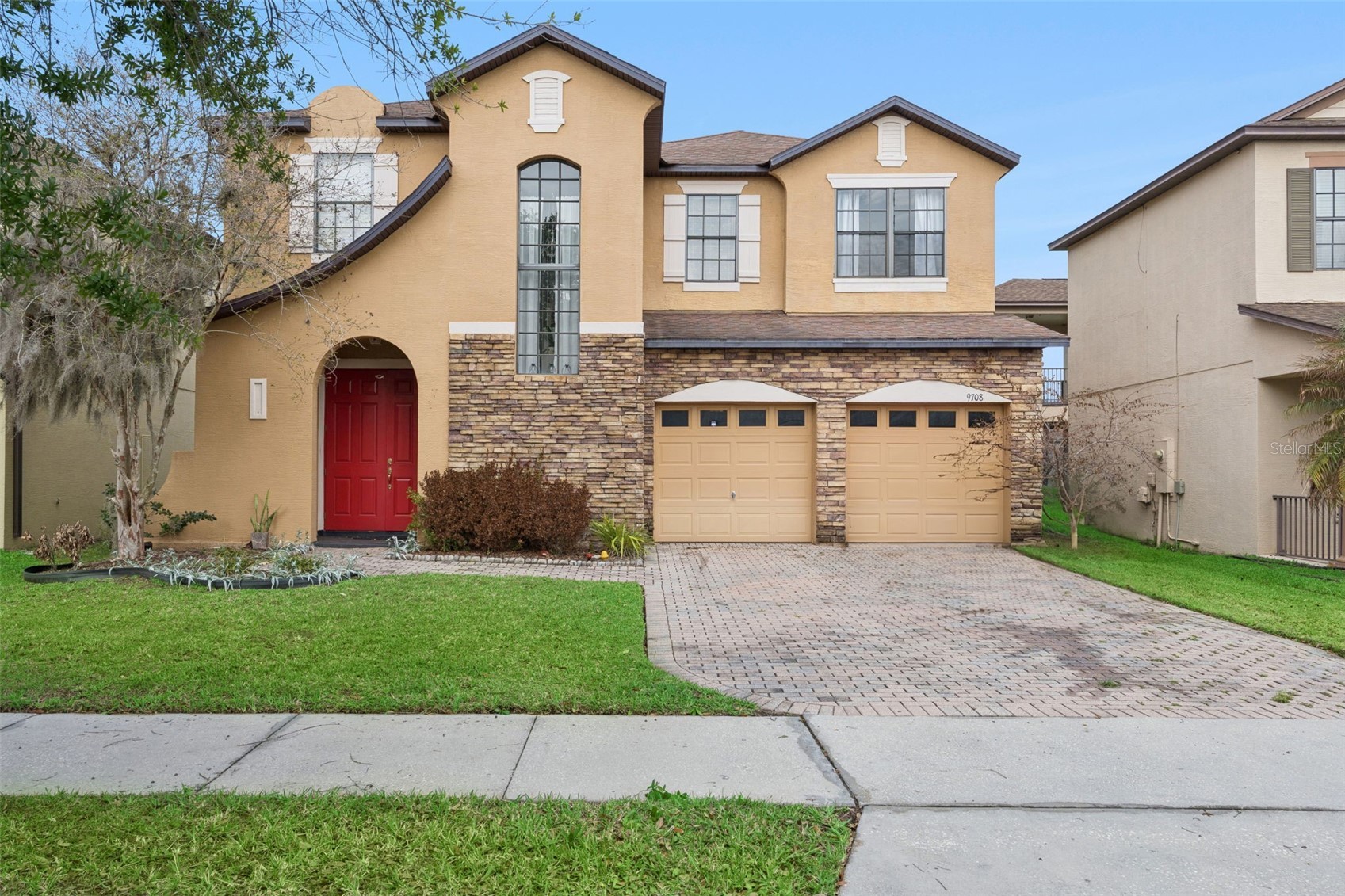 9708 OLD PATINA WAY