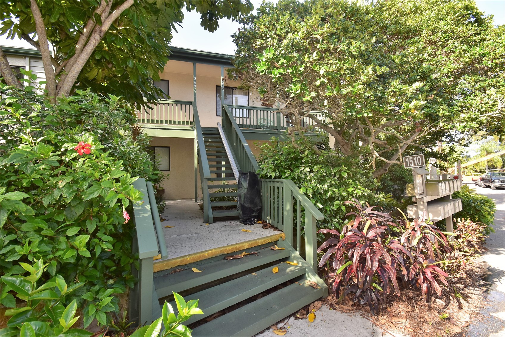 1510 PELICAN POINT DR BA168