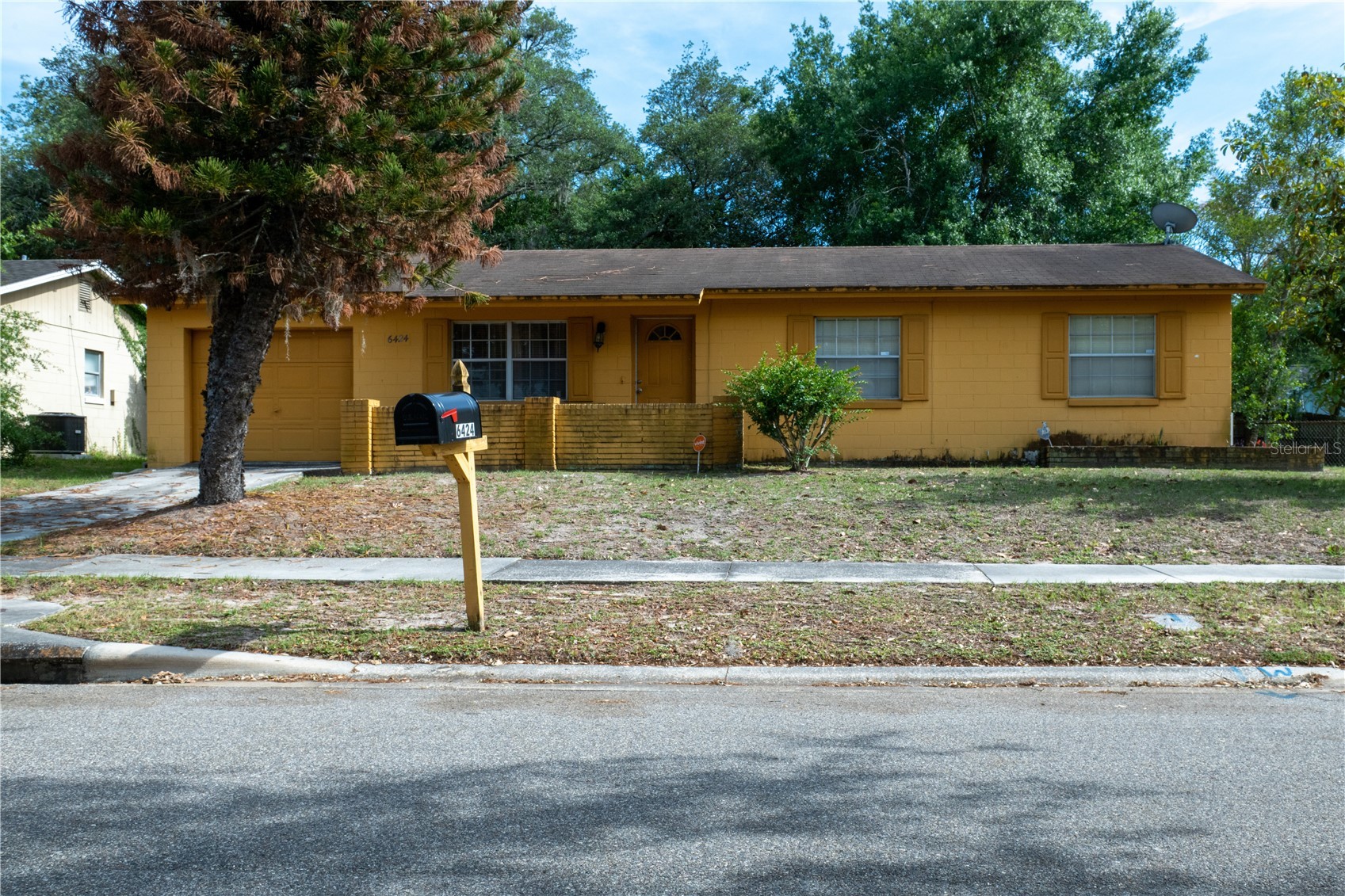 6424 SWALLOW HILL DRIVE