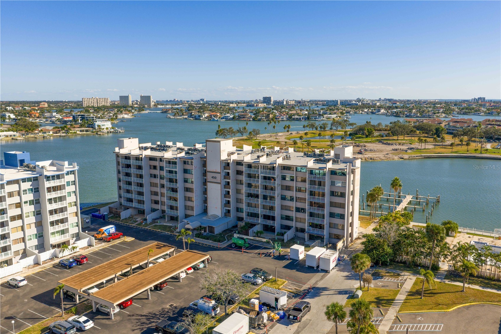 450 TREASURE ISLAND CAUSEWAY 702