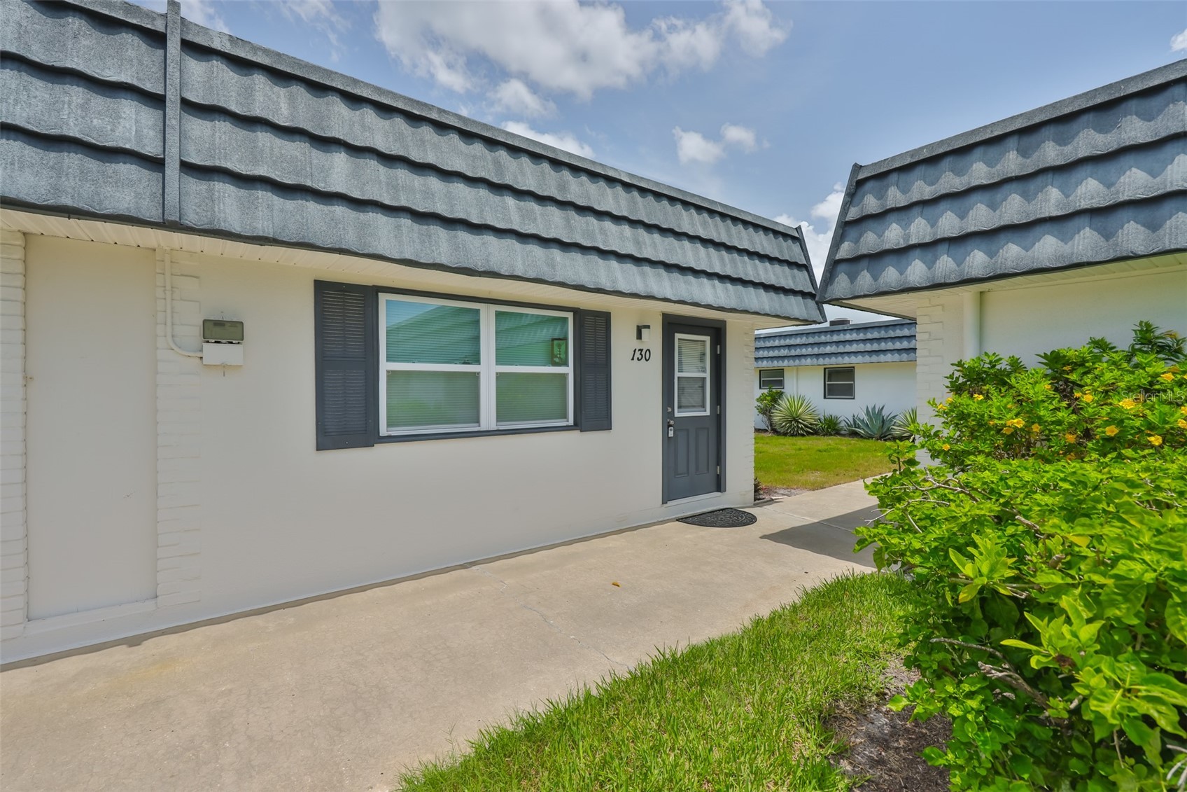 301 KINGS BOULEVARD 130