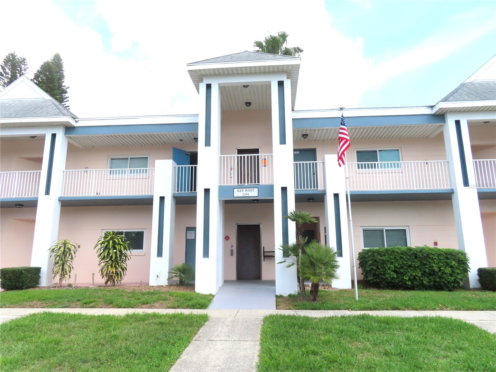 2291 AMERICUS BOULEVARD W 37