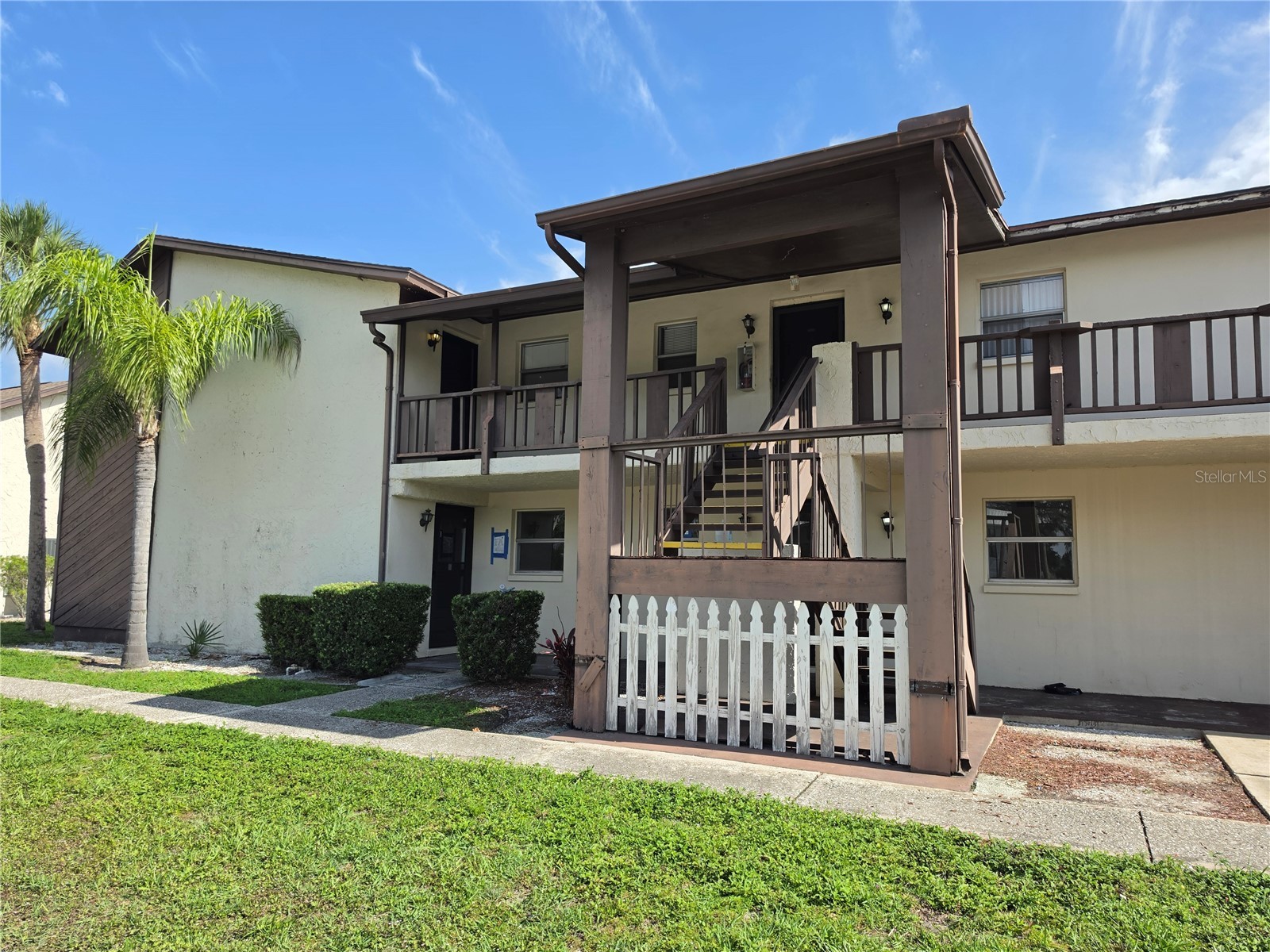 5521 BAY BOULEVARD 102
