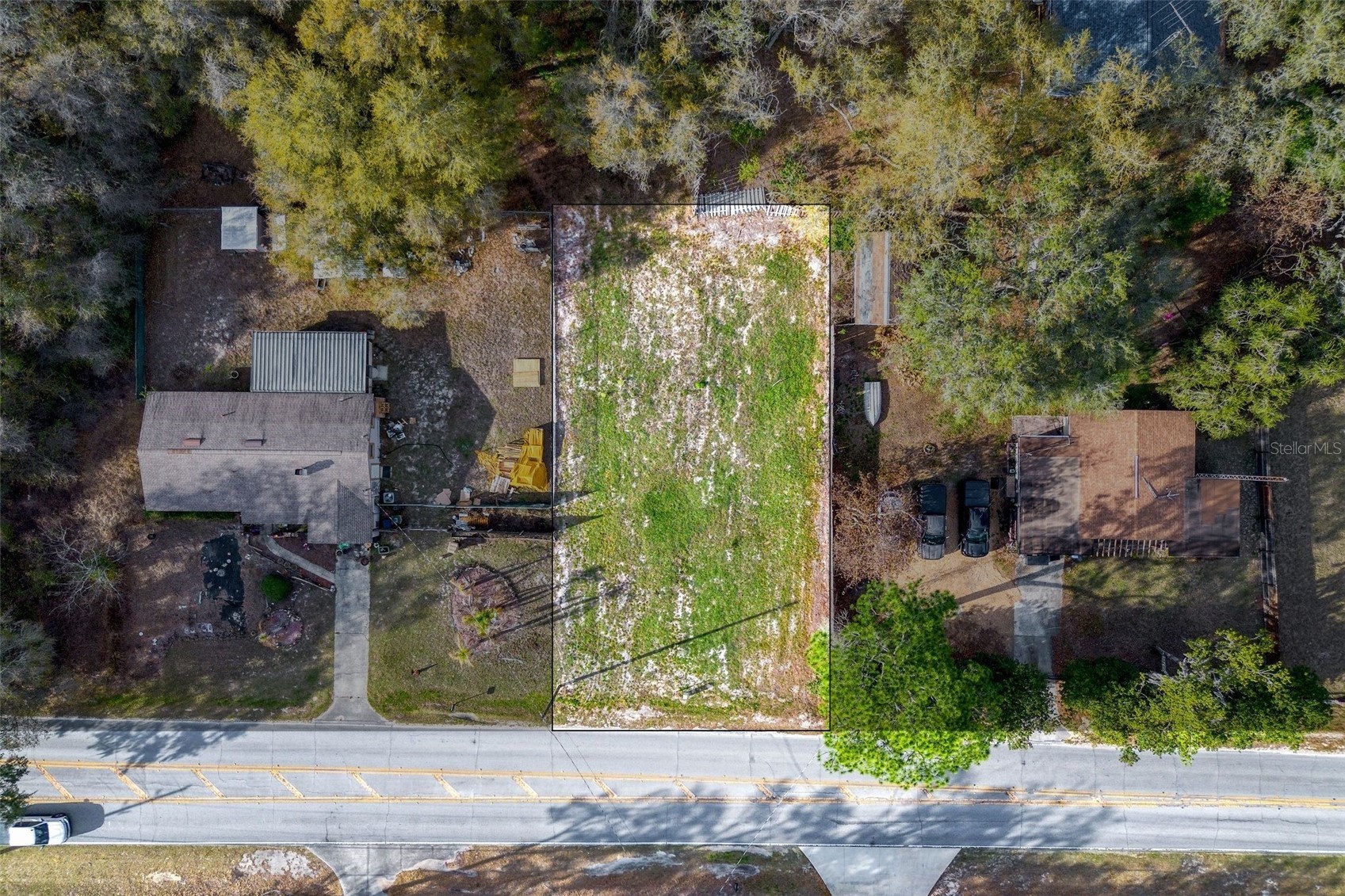 LAKE GRIFFIN ROAD