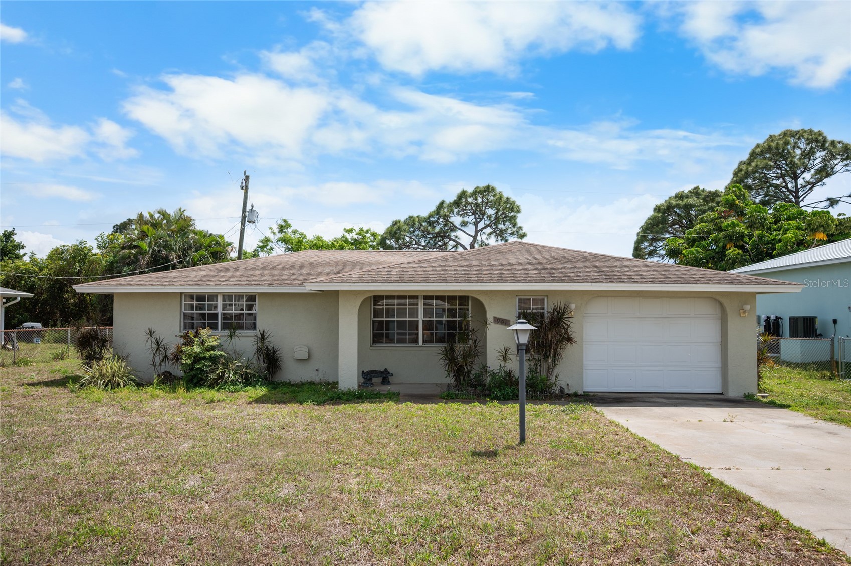 901 PONDEROSA ROAD