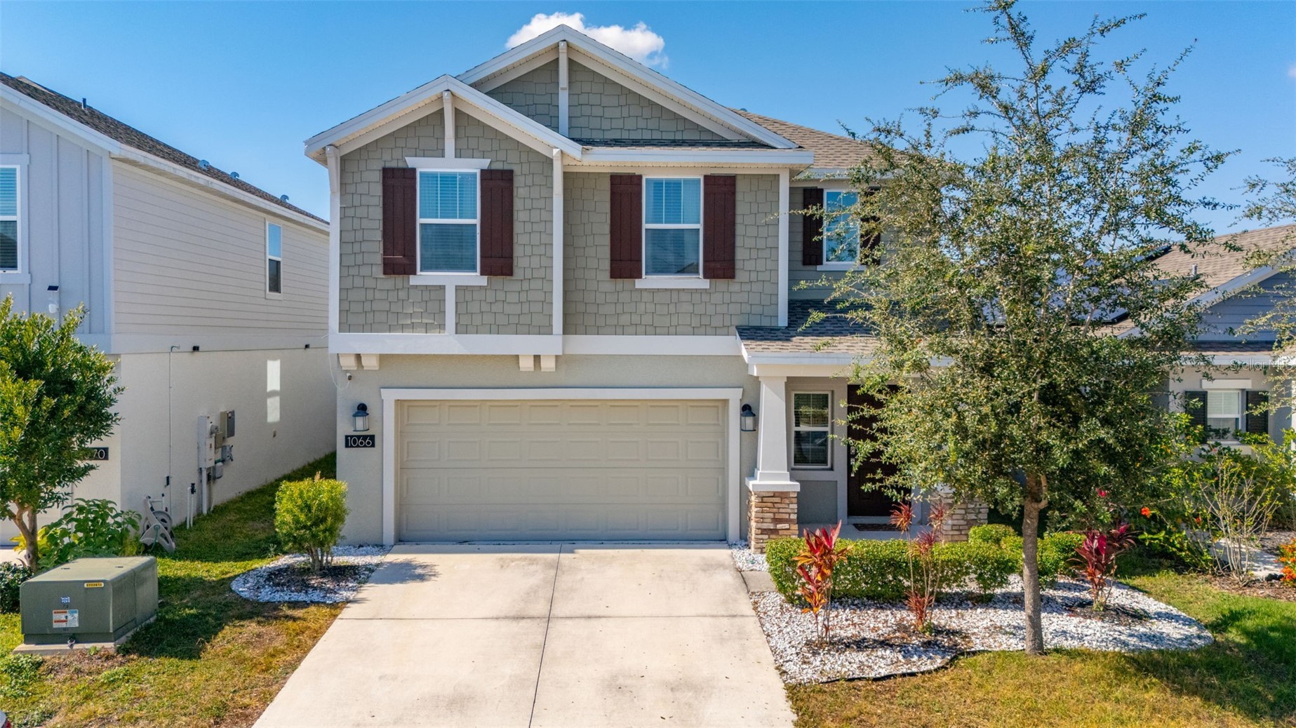 1066 BERRY LANE