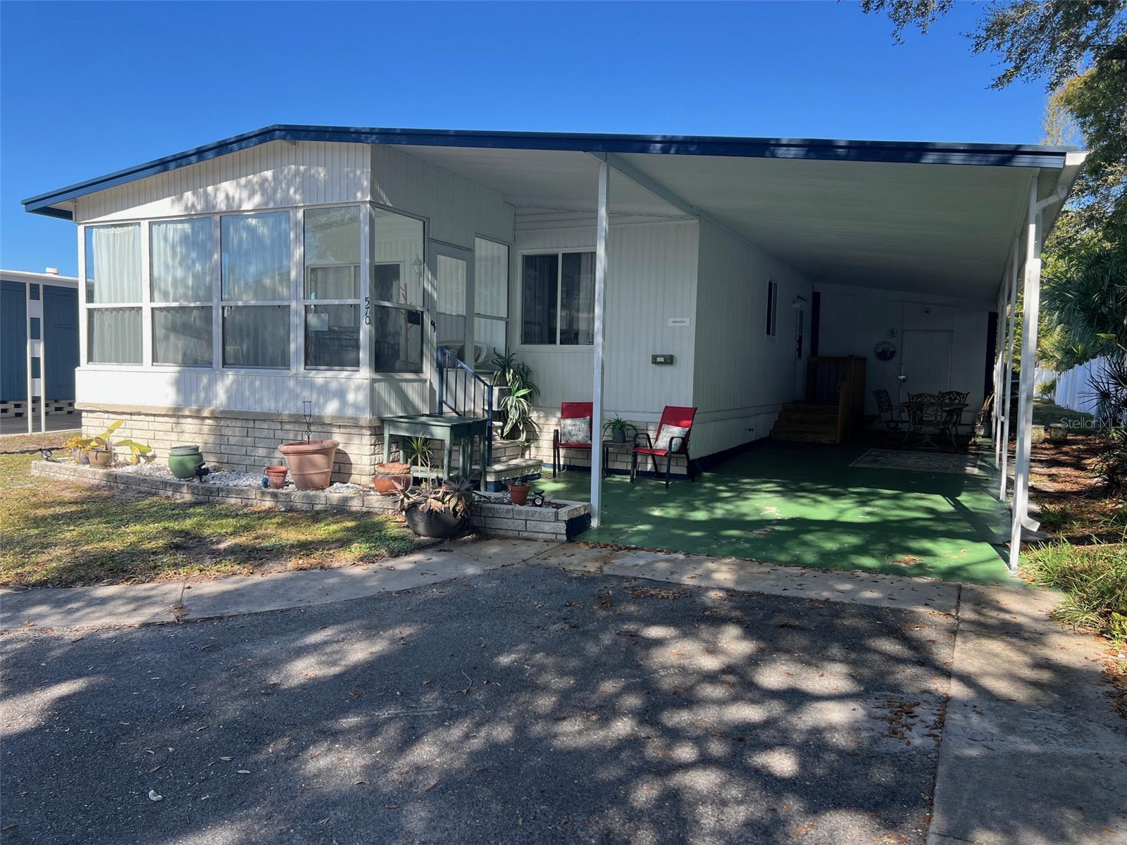 29250 US HIGHWAY 19 N 570