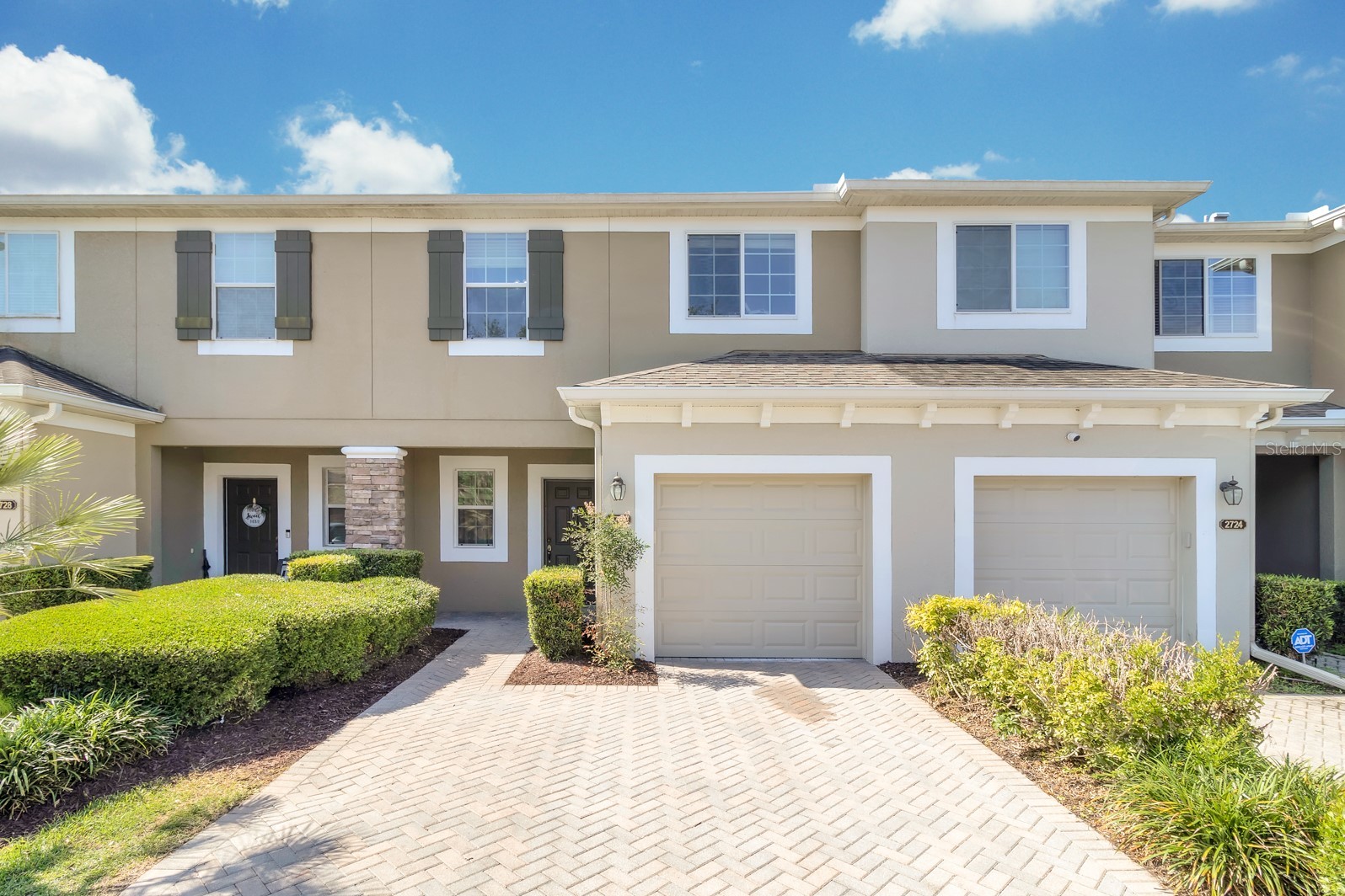 2726 RIVER LANDING DRIVE