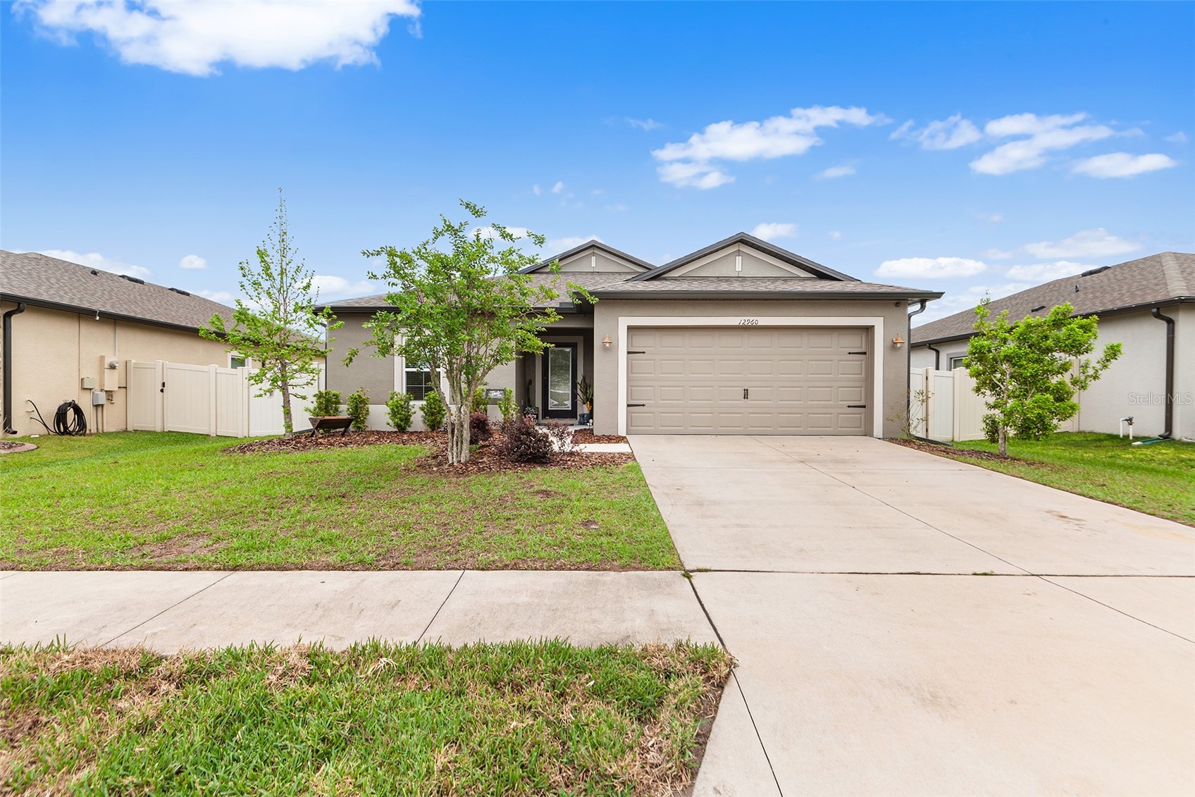 12960 CONQUISTADOR LOOP