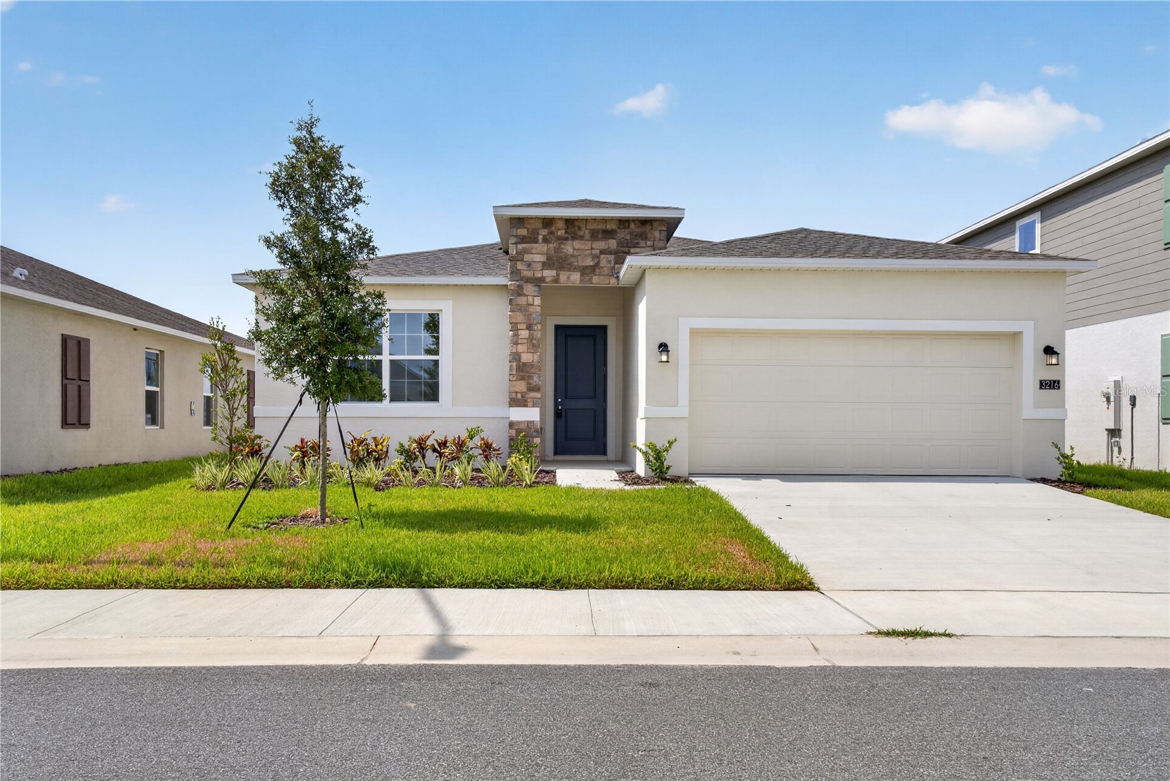 3216 ALPINE WAY