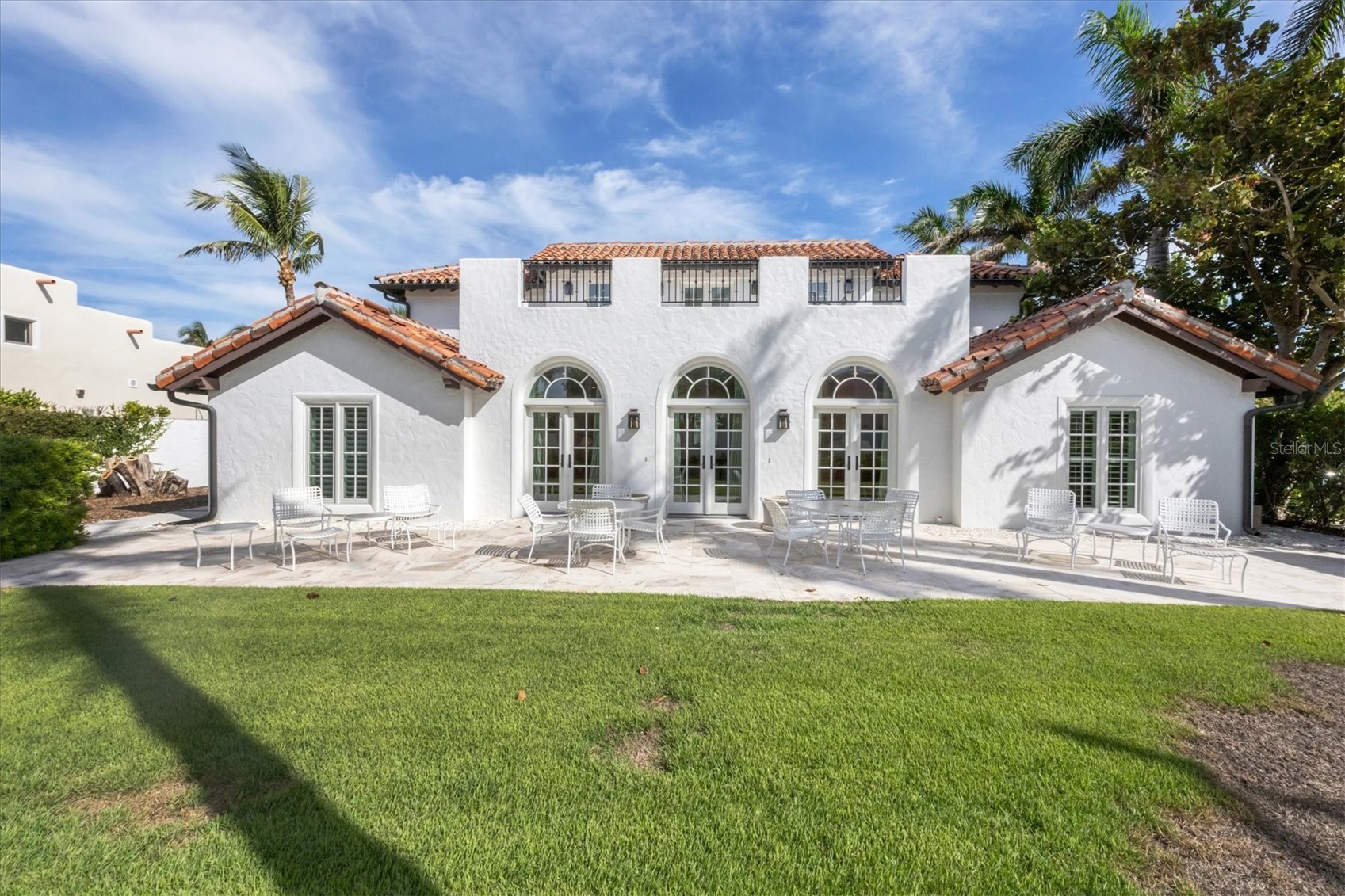 1031 10TH STREET W
