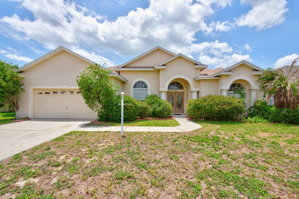 306 TERRANOVA BOULEVARD