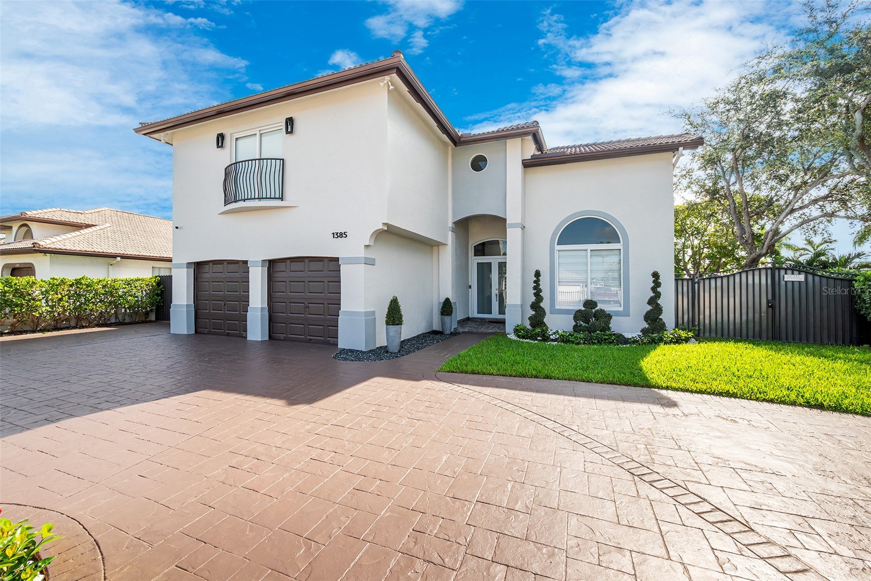 1385 SW 143RD COURT