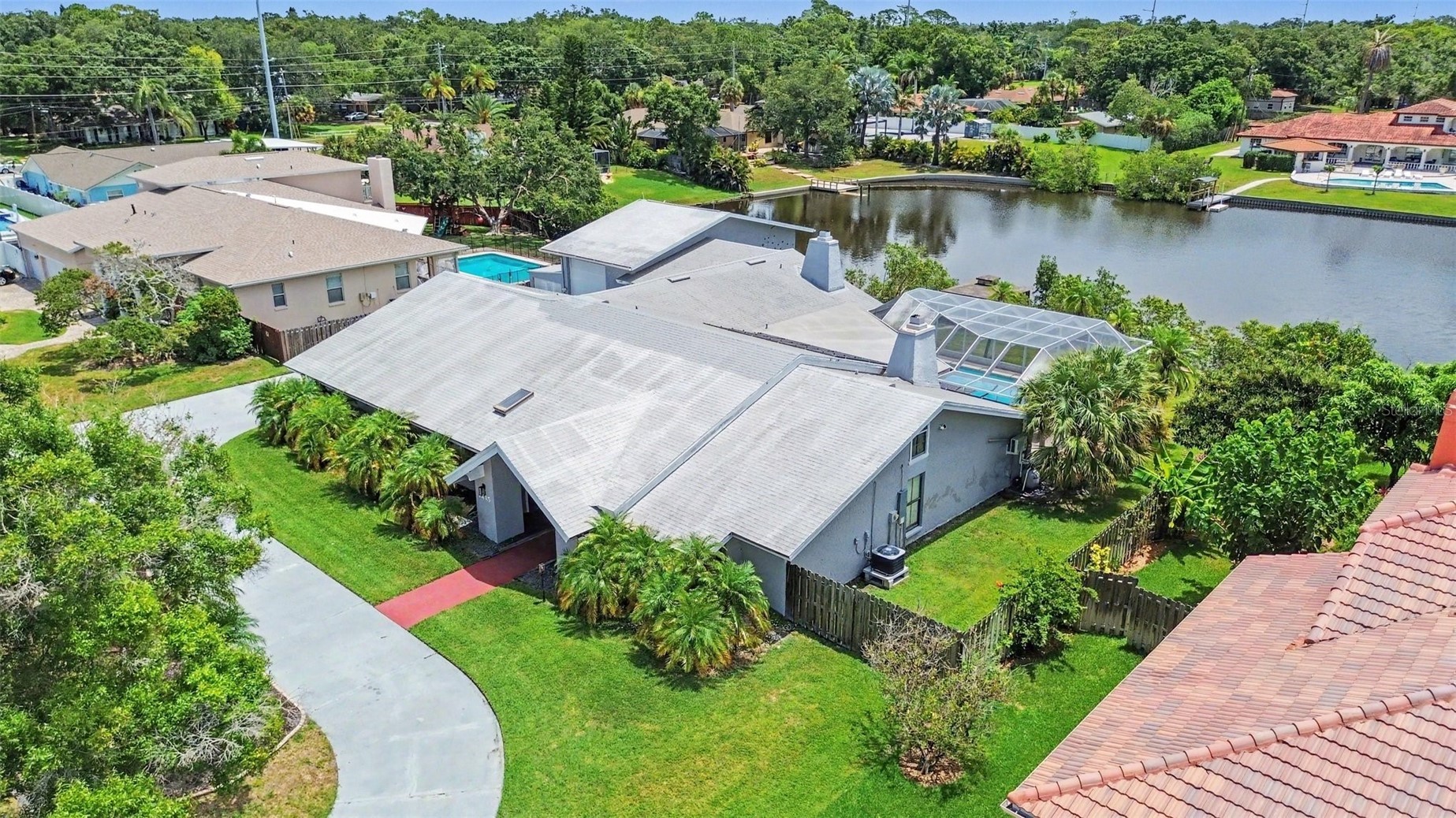 1615 SAINT PAULS DRIVE