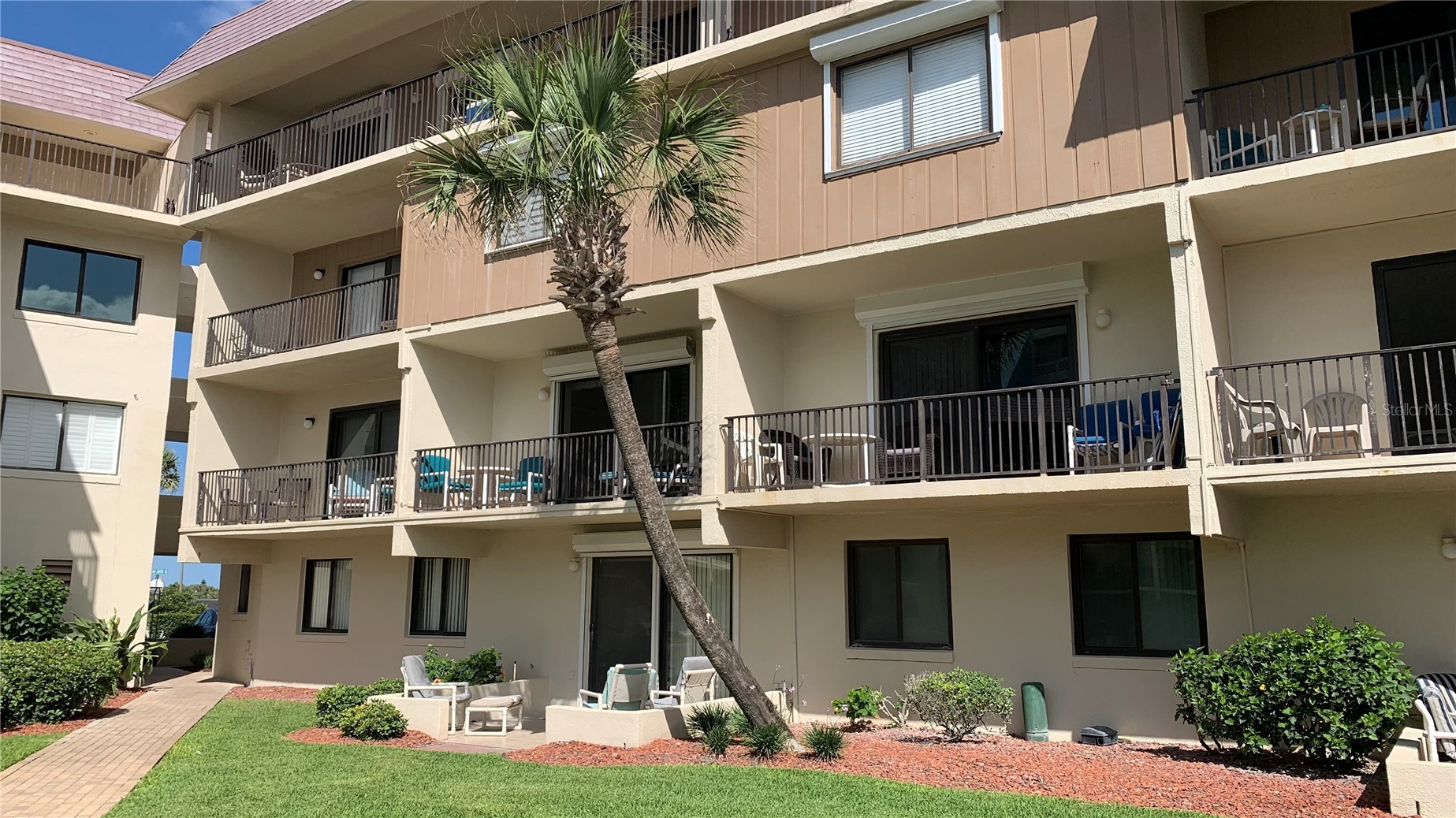935 OCEAN SHORE BOULEVARD 3040