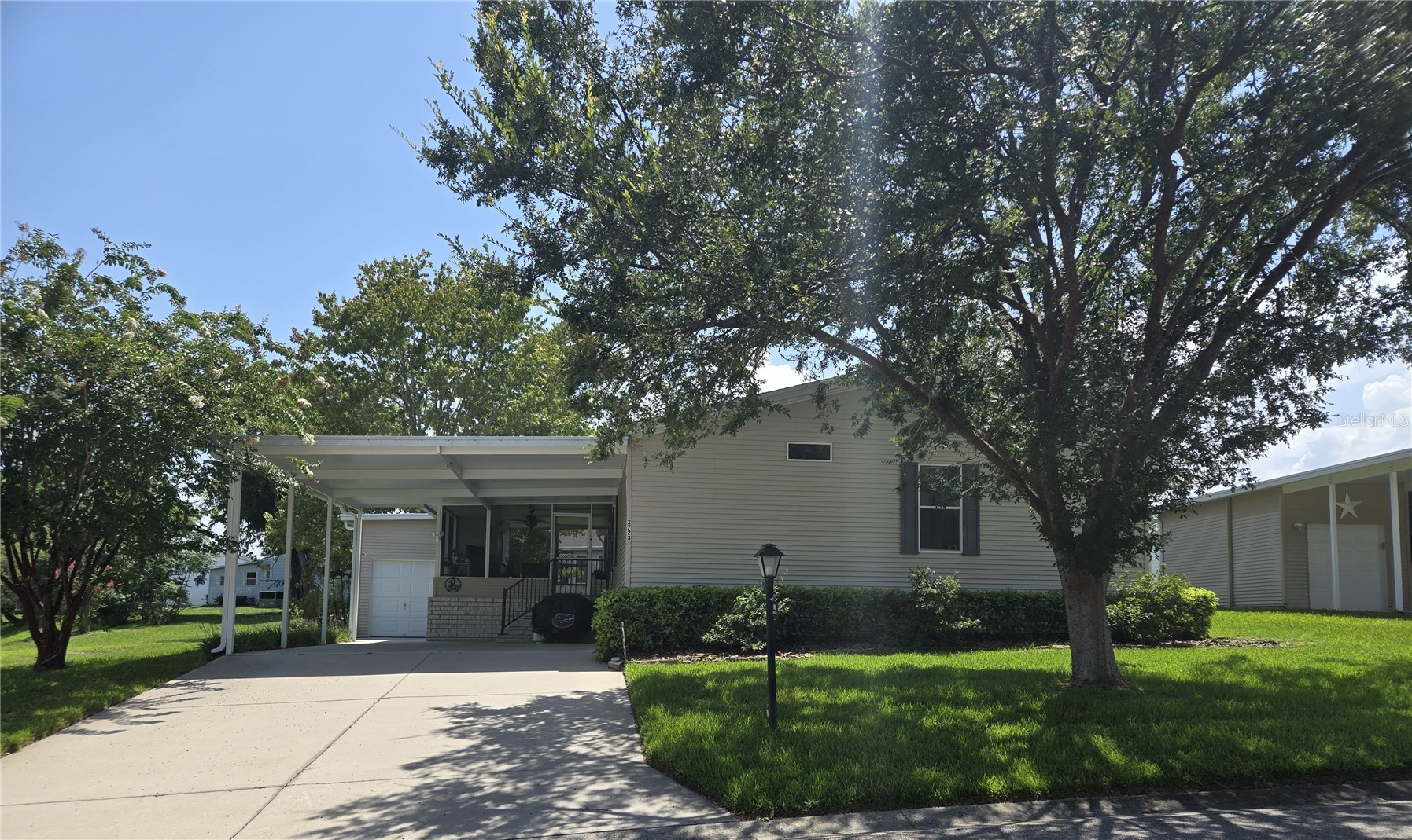 2723 LAKE GRASSMERE CIRCLE 910