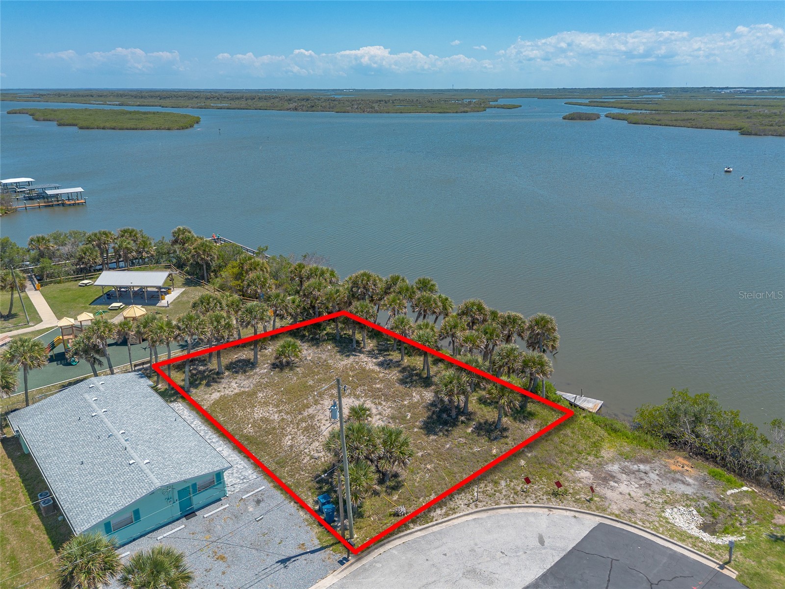 0 LADYFISH AVENUE