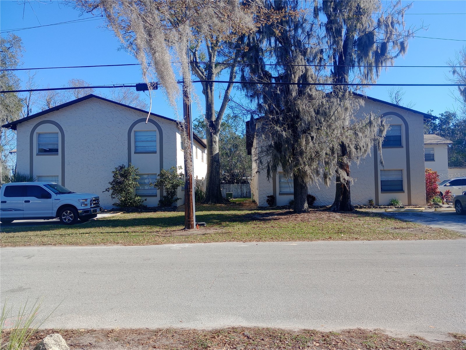 1229 KENNEDY ROAD 68