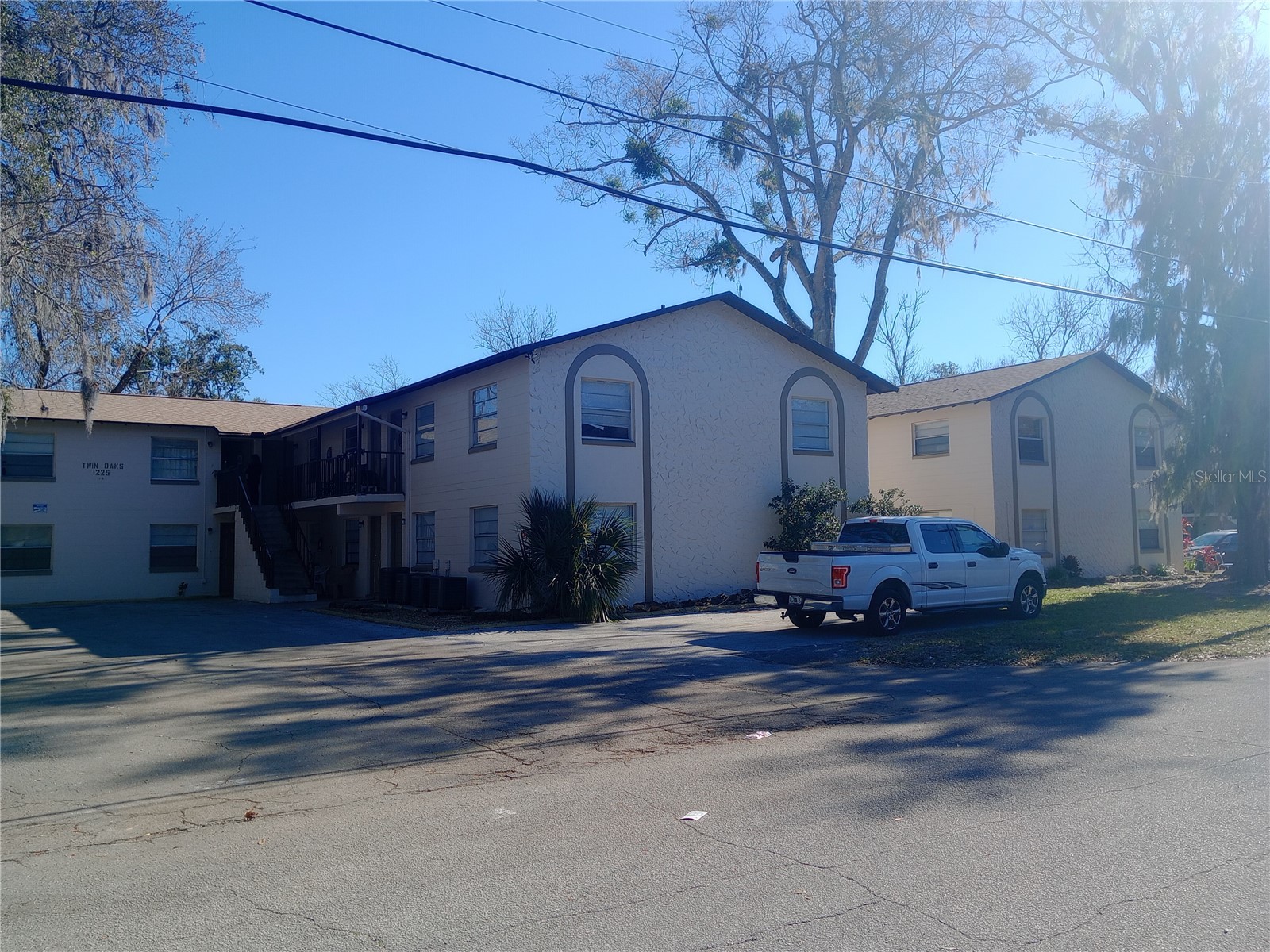 1229 KENNEDY ROAD 43