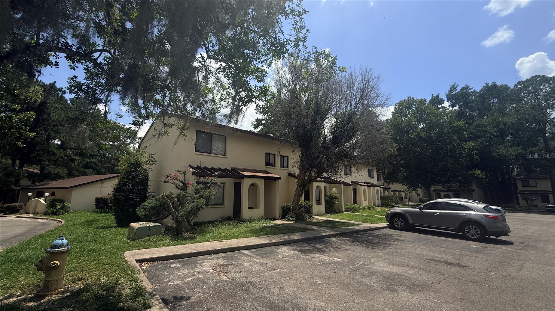2735 SW 35TH PLACE 1801