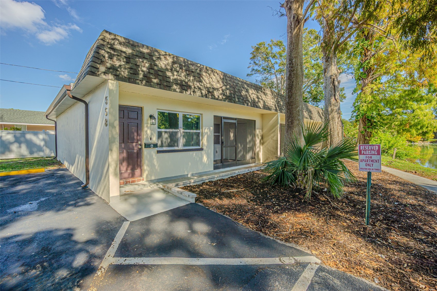 558 CLEARWATER LARGO ROAD N 1