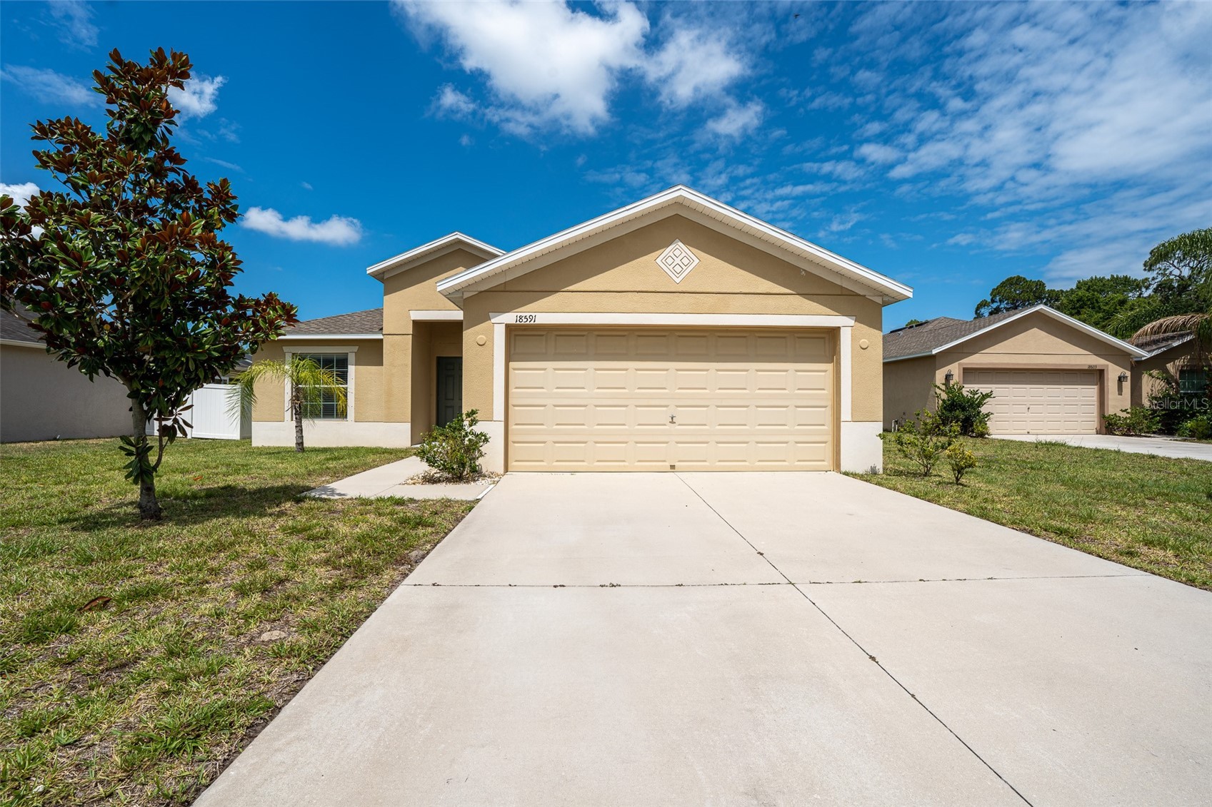 18591 BRIAR OAKS DRIVE