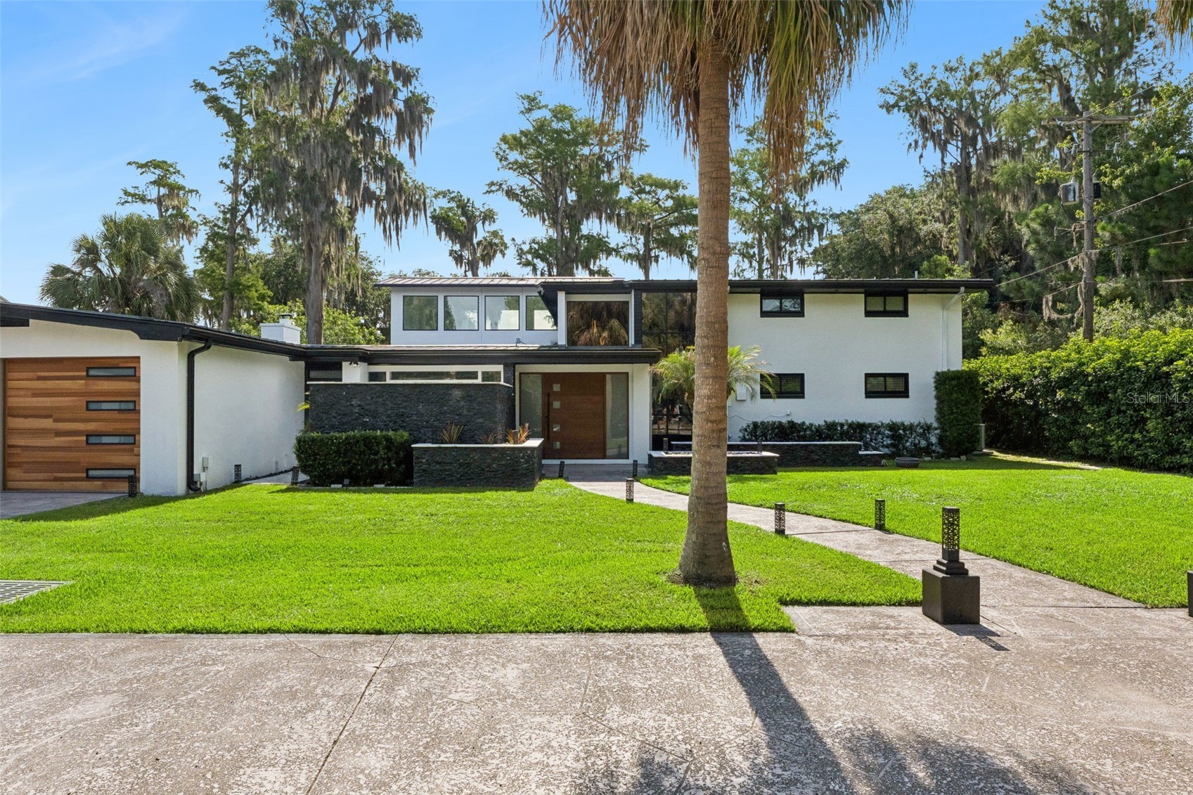 5583 JESSAMINE LANE