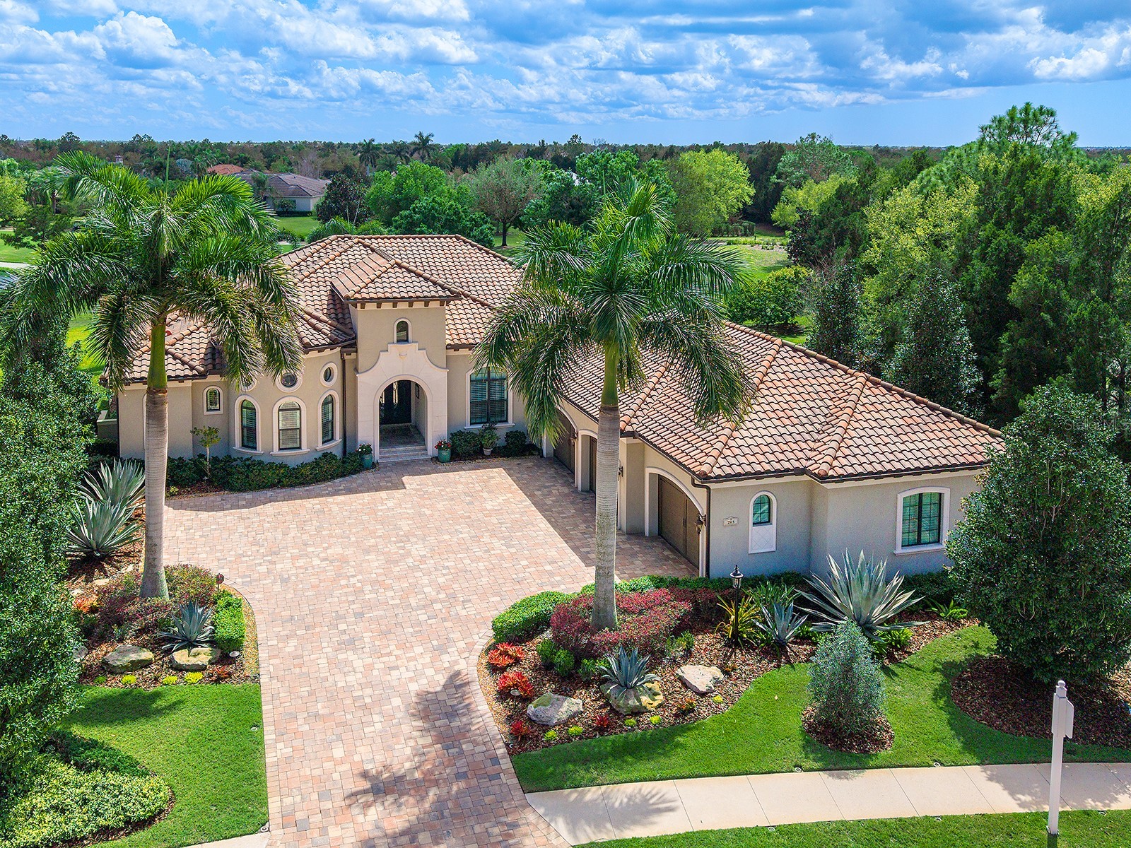 7515 LADYBANK CROSSING