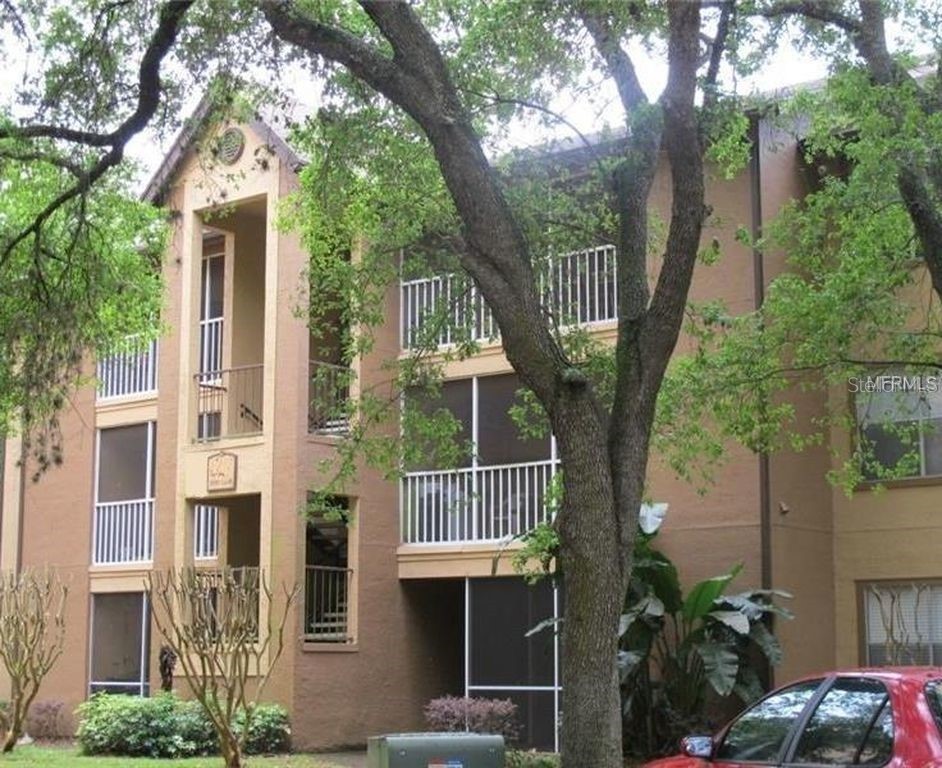 625 DORY LANE 303