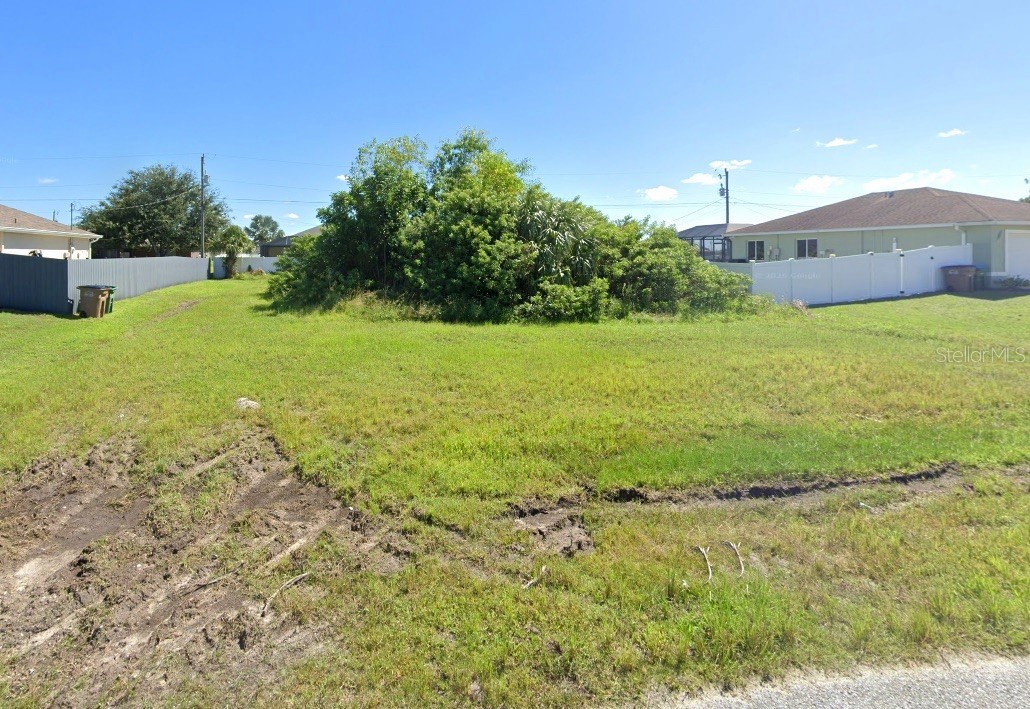 937 NW 5TH PLACE