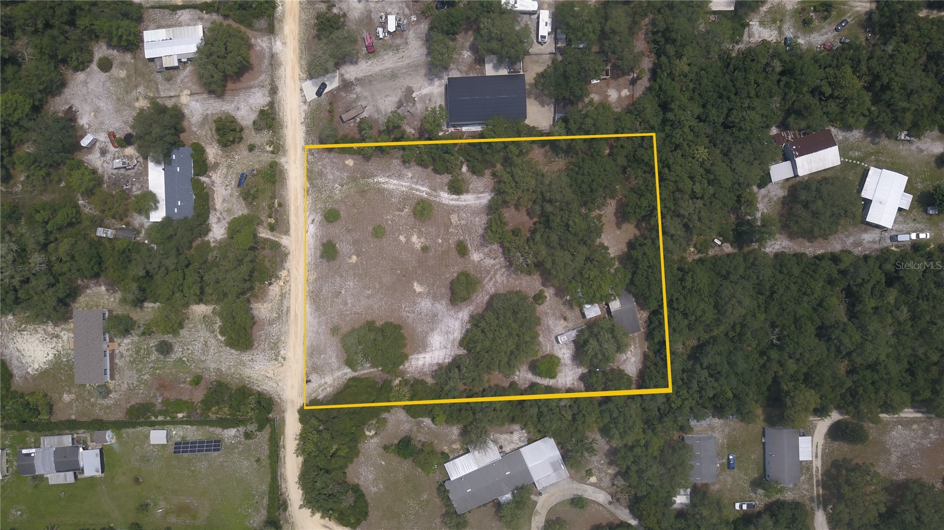 41735 SHADOW LANE