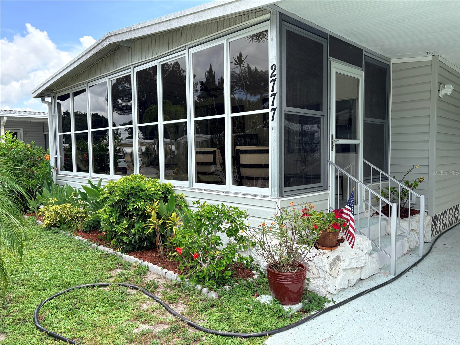 2777 INDIANWOOD DRIVE