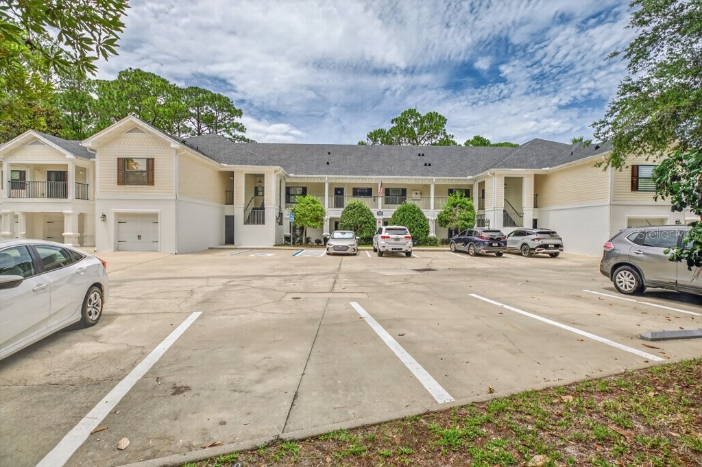 112 LAUREL WOOD WAY 205