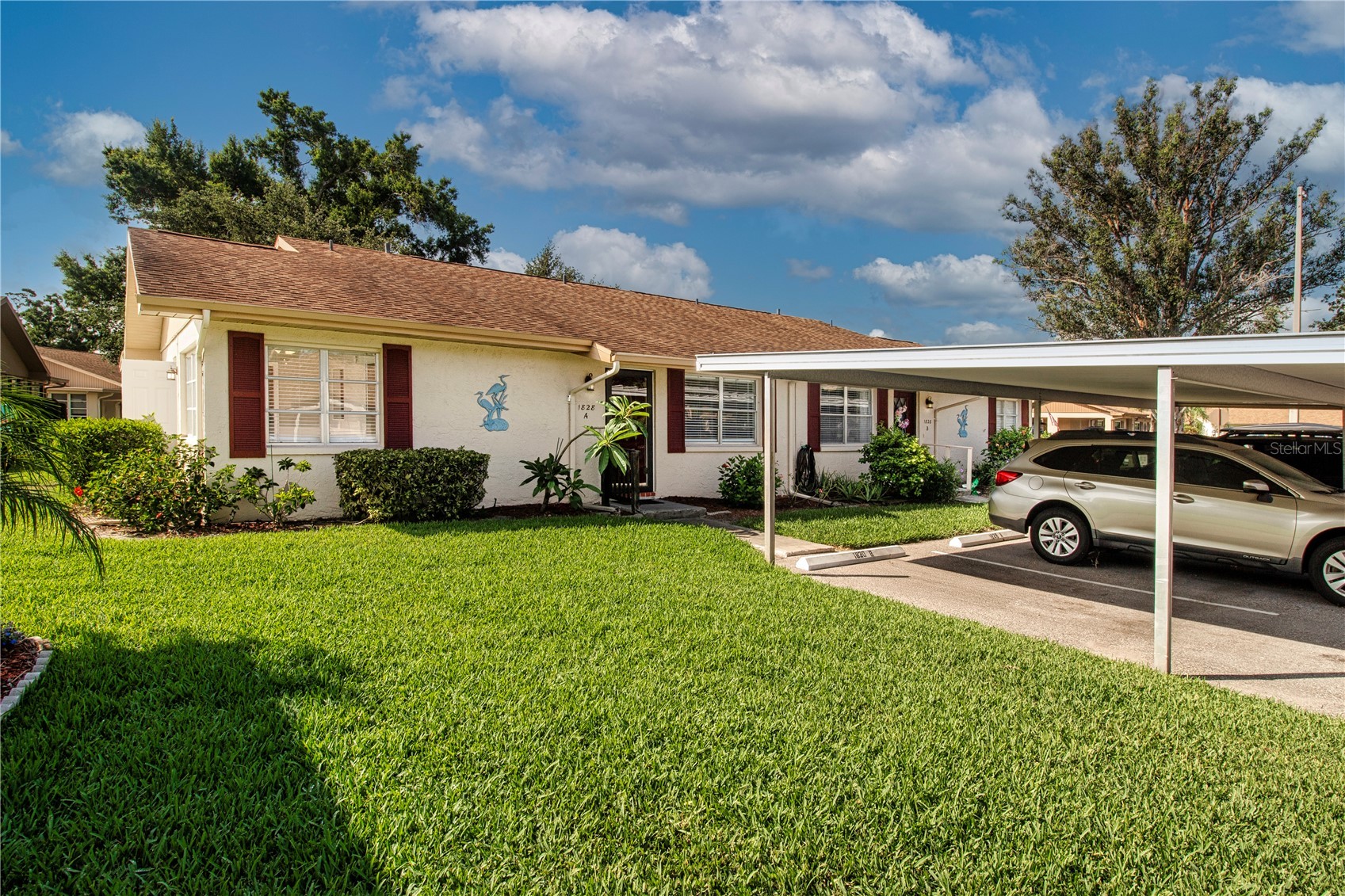 1828 FOXHUNT DRIVE A