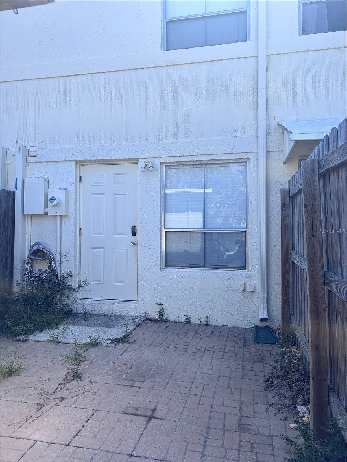 4515 LA CAPRI COURT
