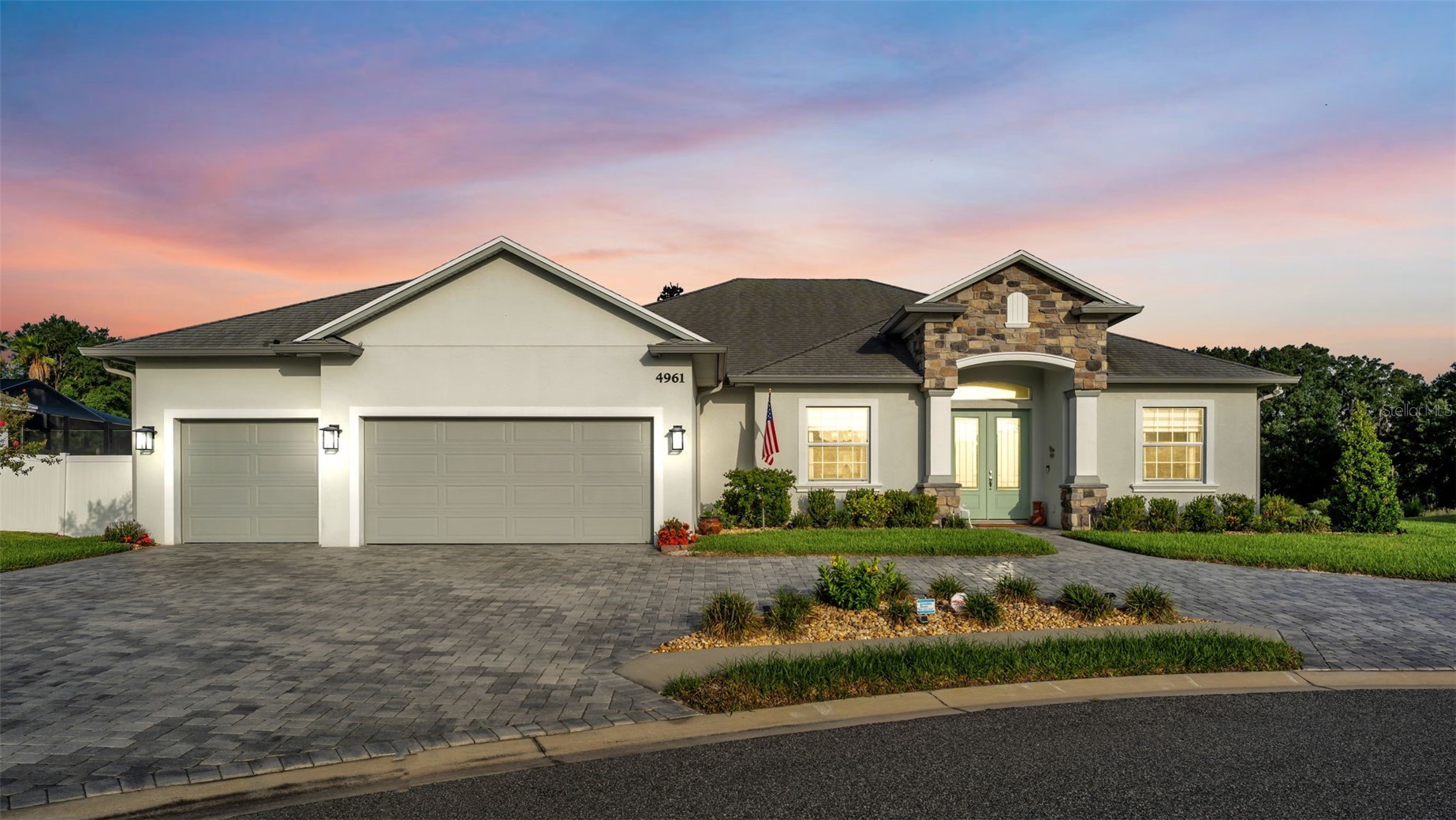 4961 CABANA COURT