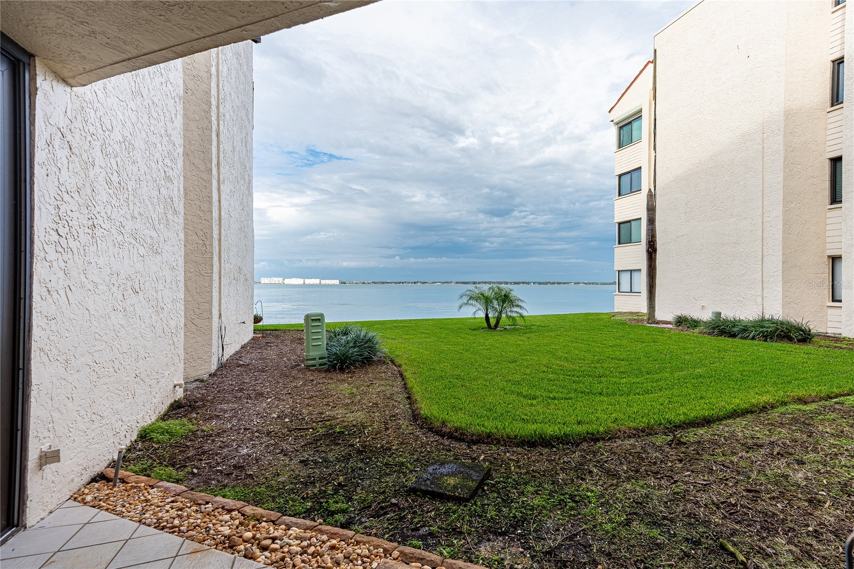 5541 PUERTA DEL SOL BOULEVARD S 116