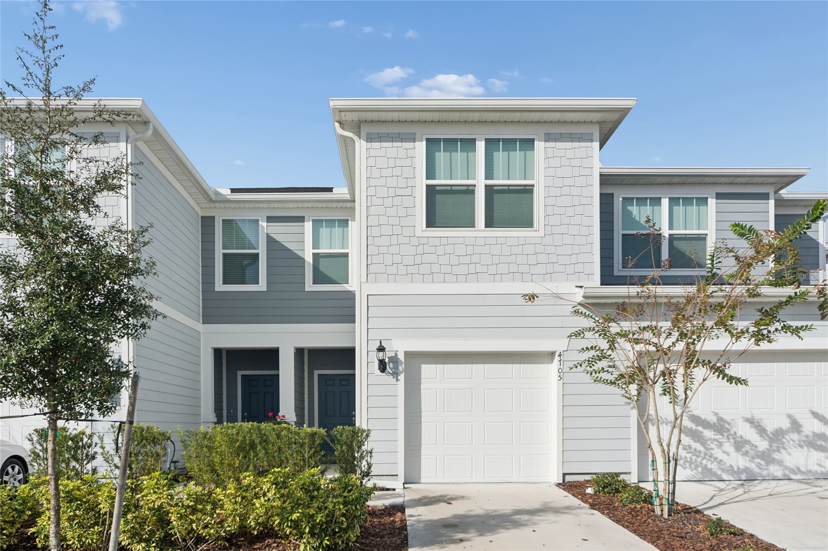 4705 SPARKLING SHELL AVENUE
