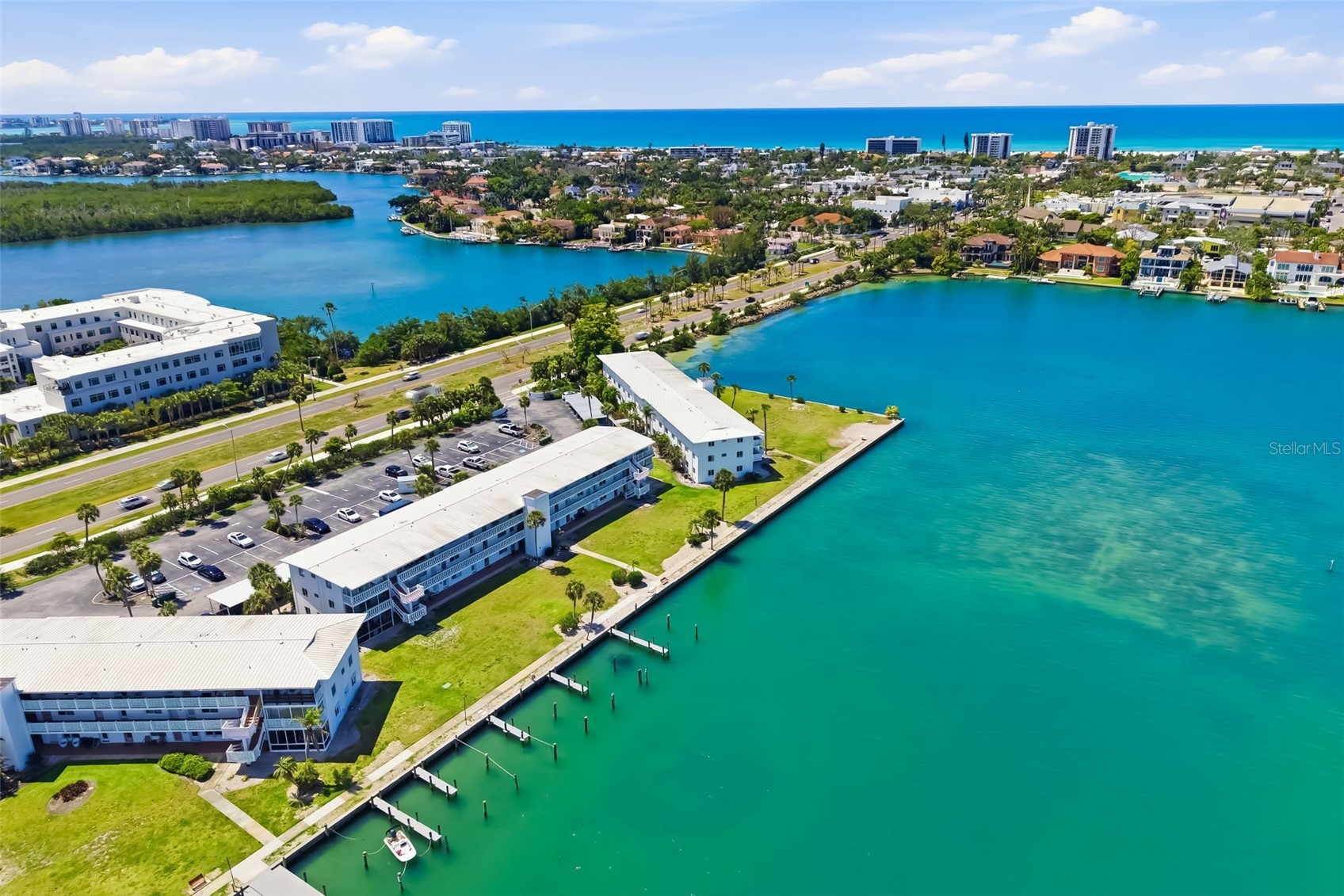 763 JOHN RINGLING BOULEVARD 22