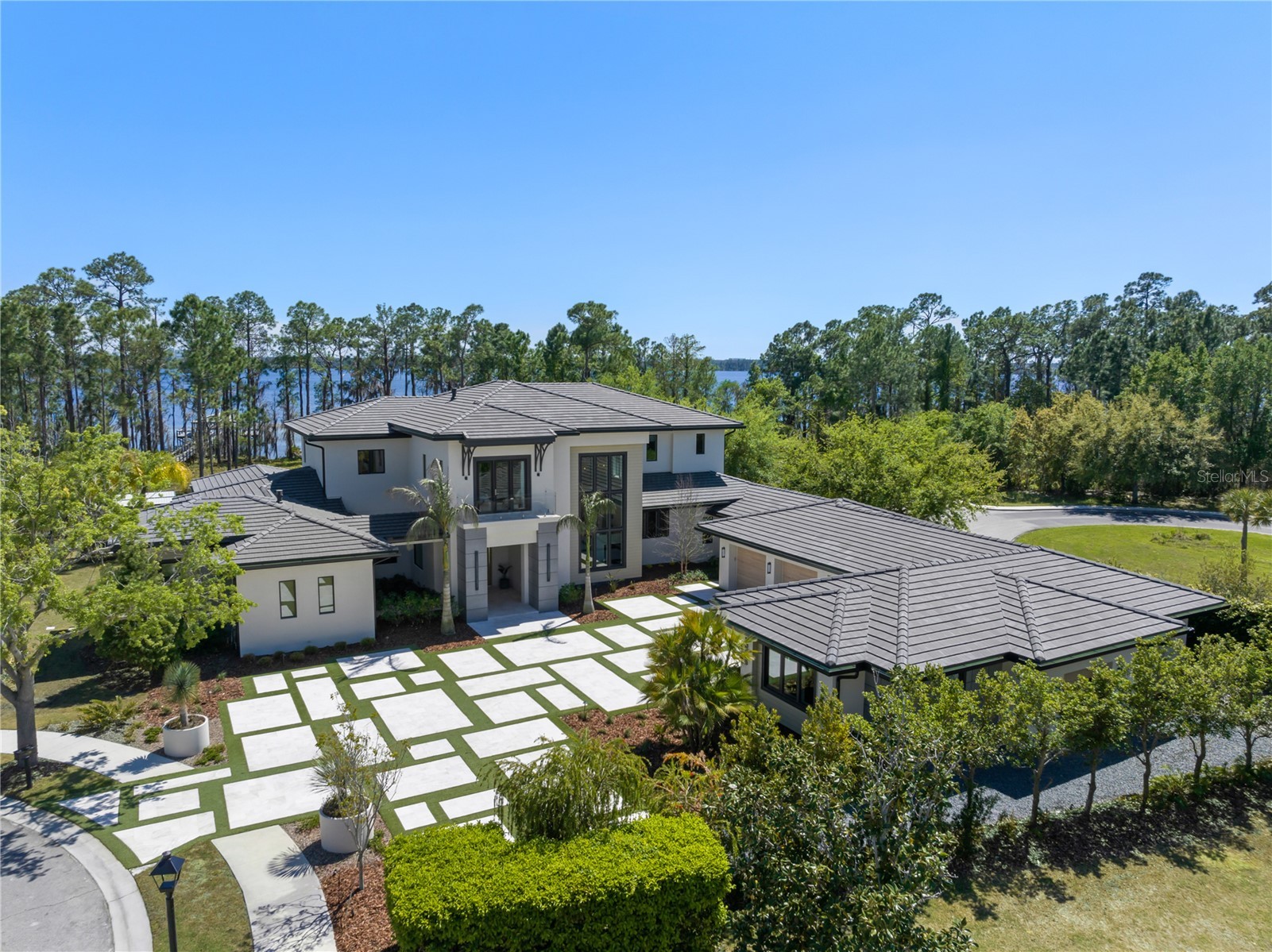 8506 LAKE NONA SHORE DR