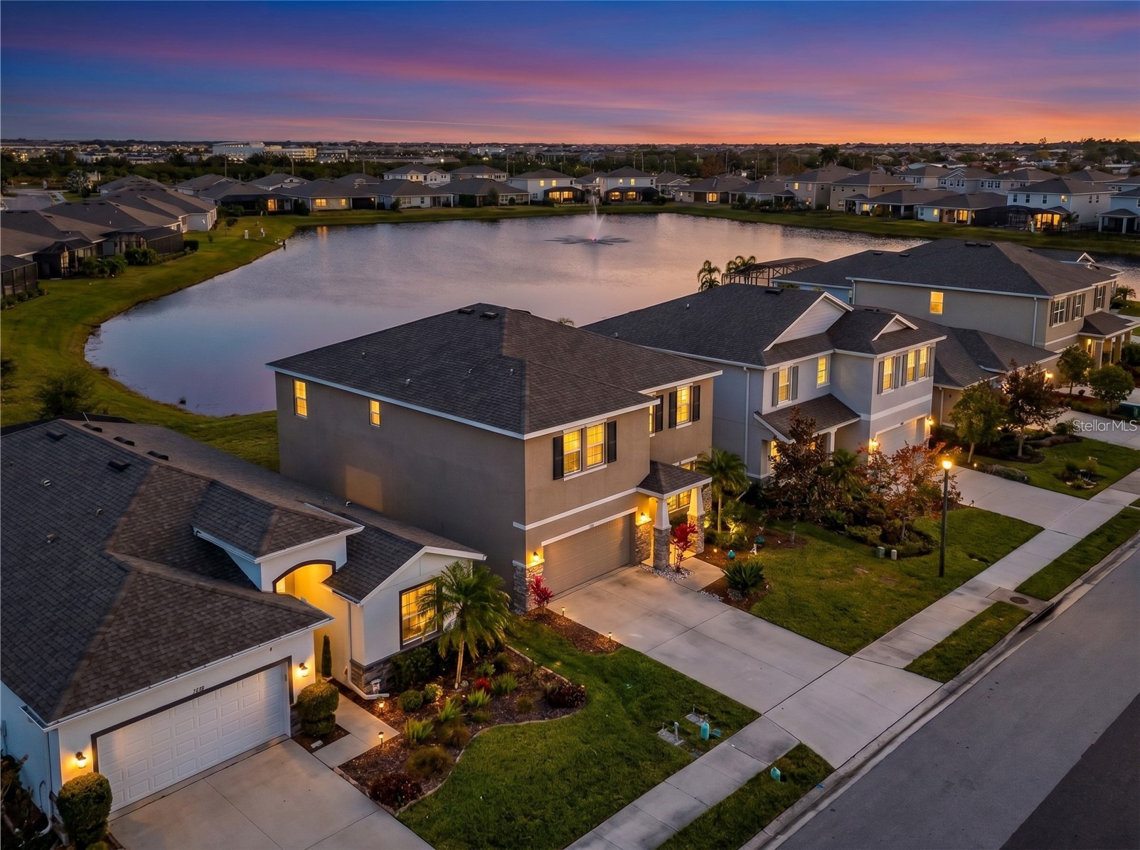 5324 HALEWOOD COURT