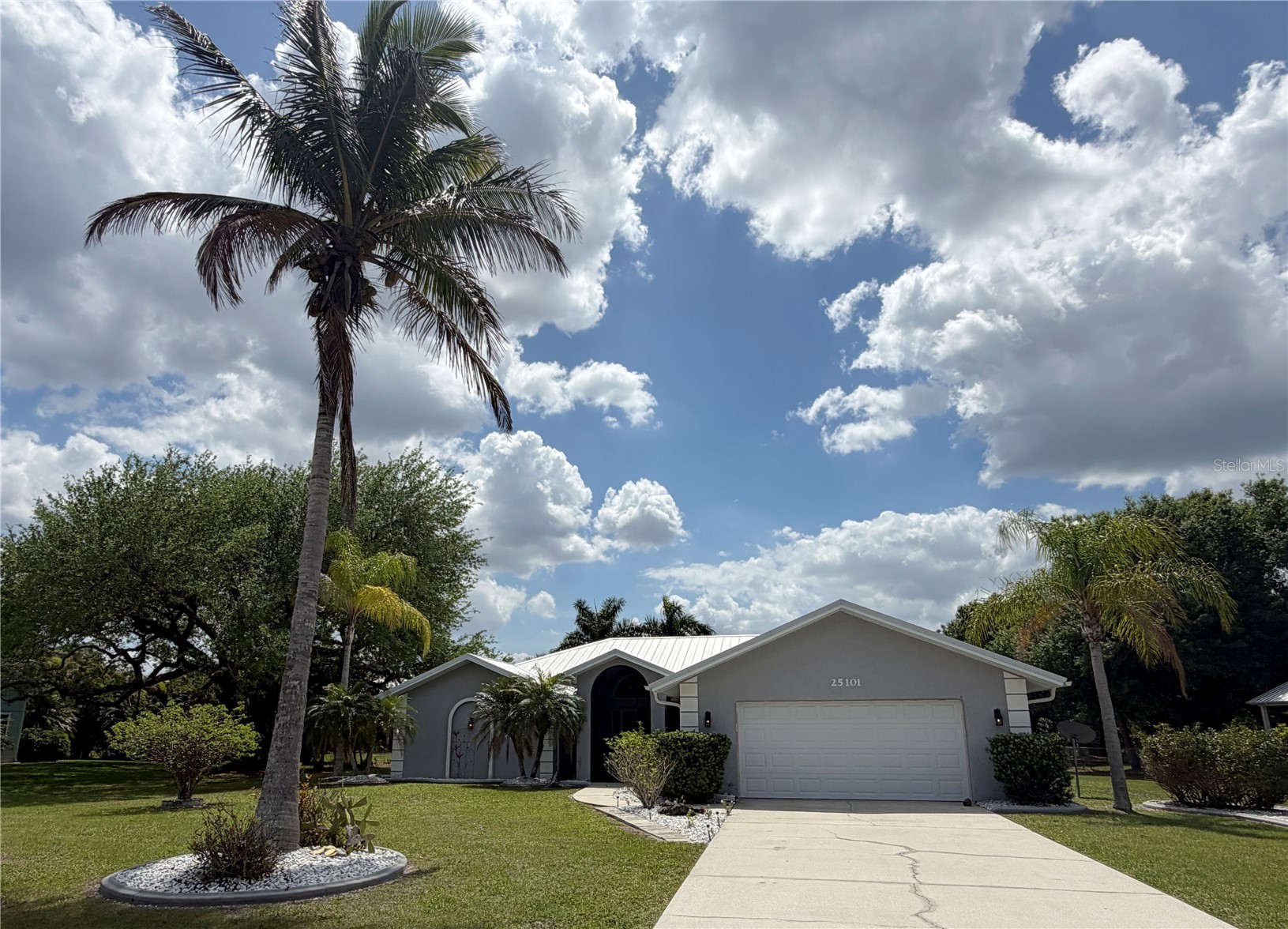 25101 KIMBERLY COURT