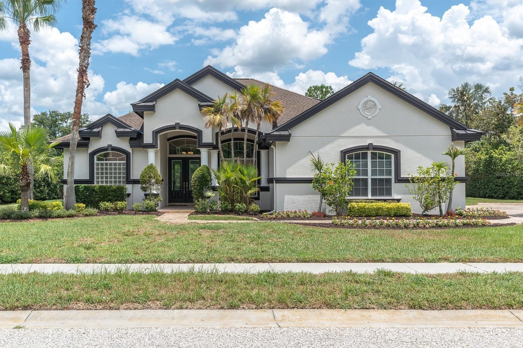 1526 LAKE POLO DRIVE