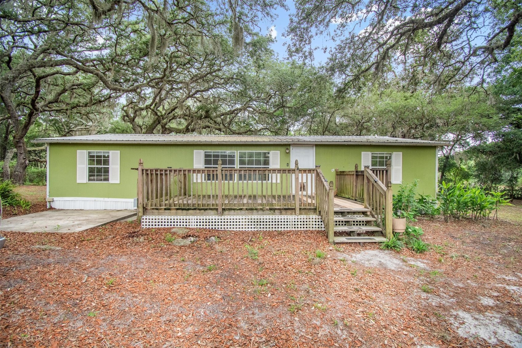 156 KINGFISH ROAD