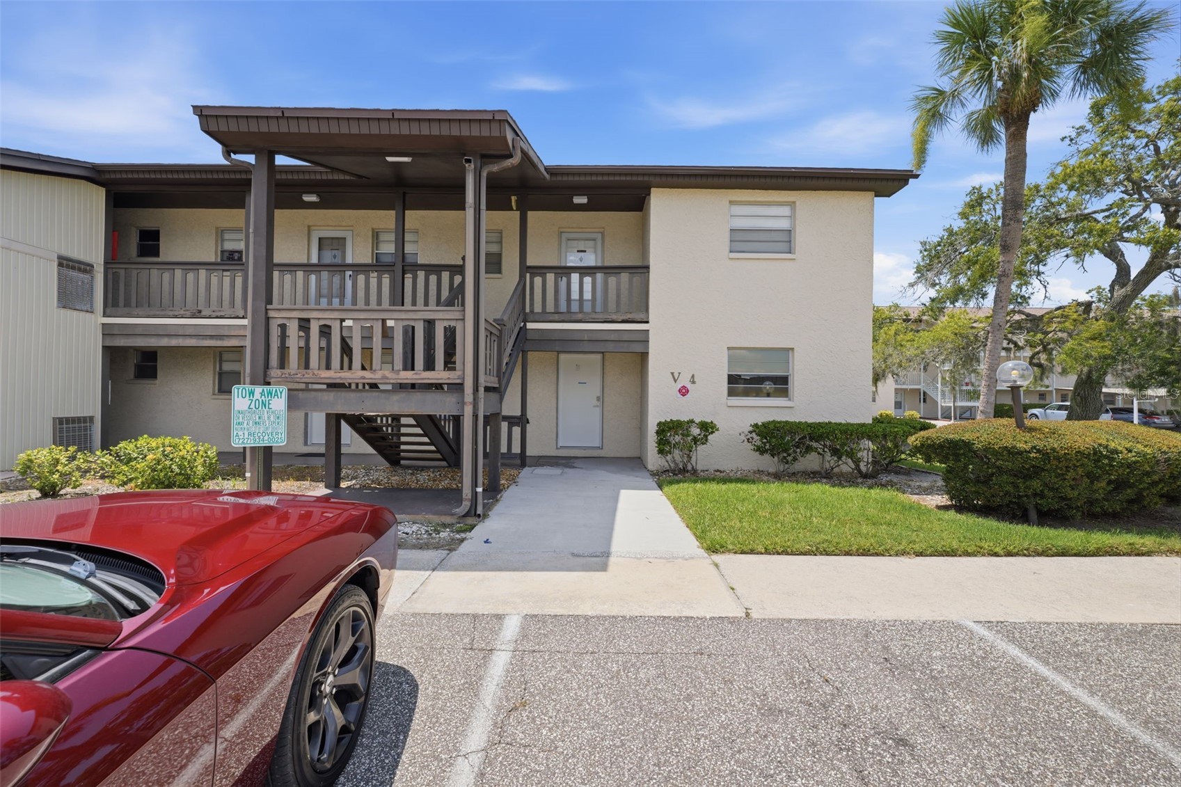5207 TURQUOISE LANE 101