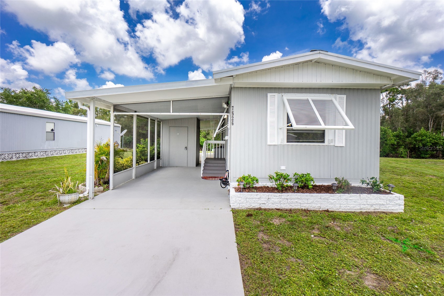 7526 SILAGE CIRCLE