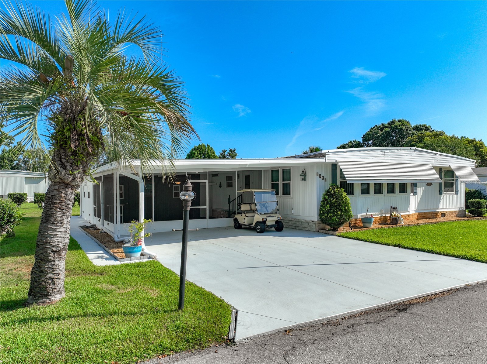 1925 BROOKSIDE DRIVE