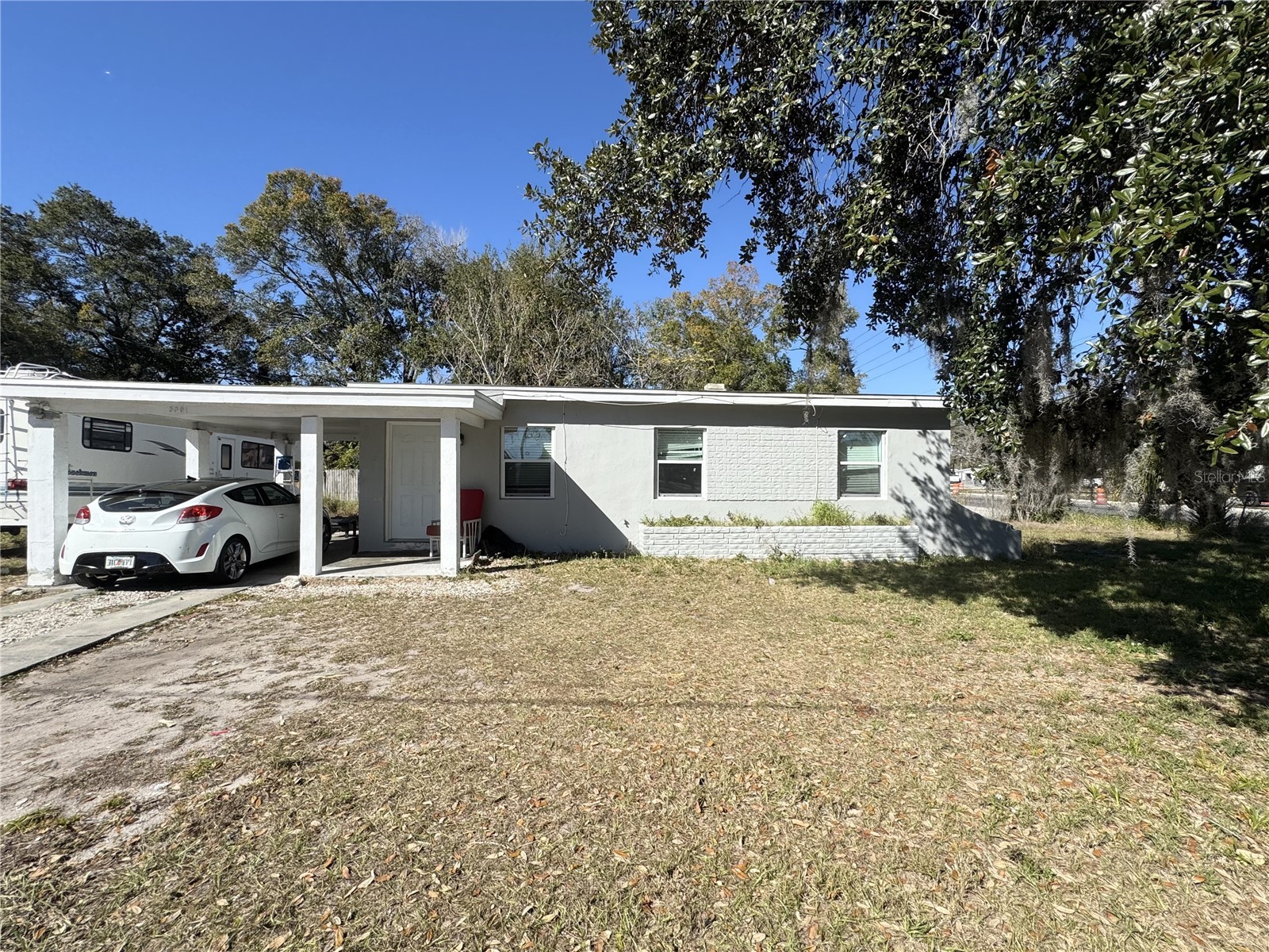 5001 CORTEZ DRIVE